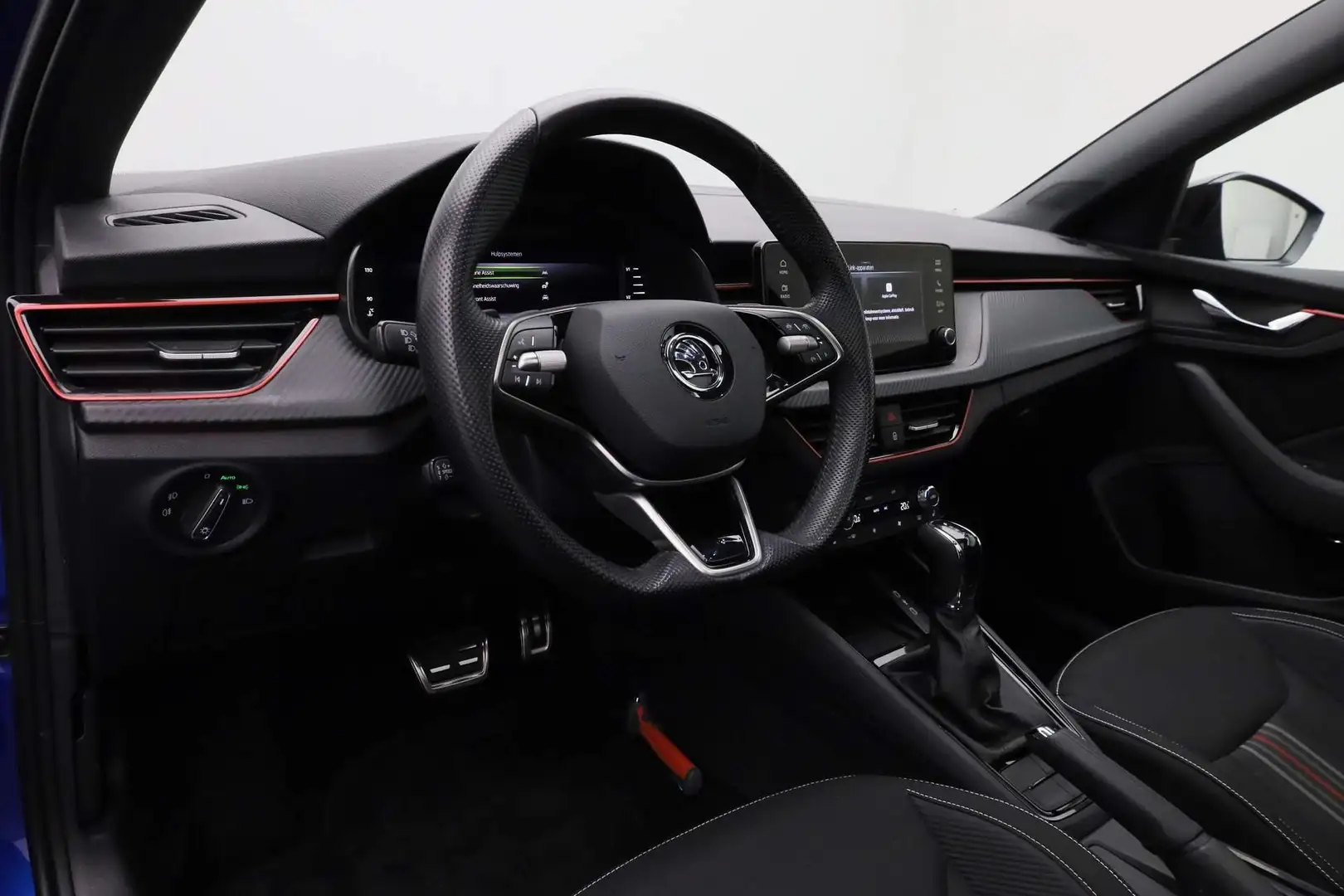 Skoda Scala 1.0 TSI 115PK DSG Monte Carlo | Pano | Matrix LED Blauw - 2