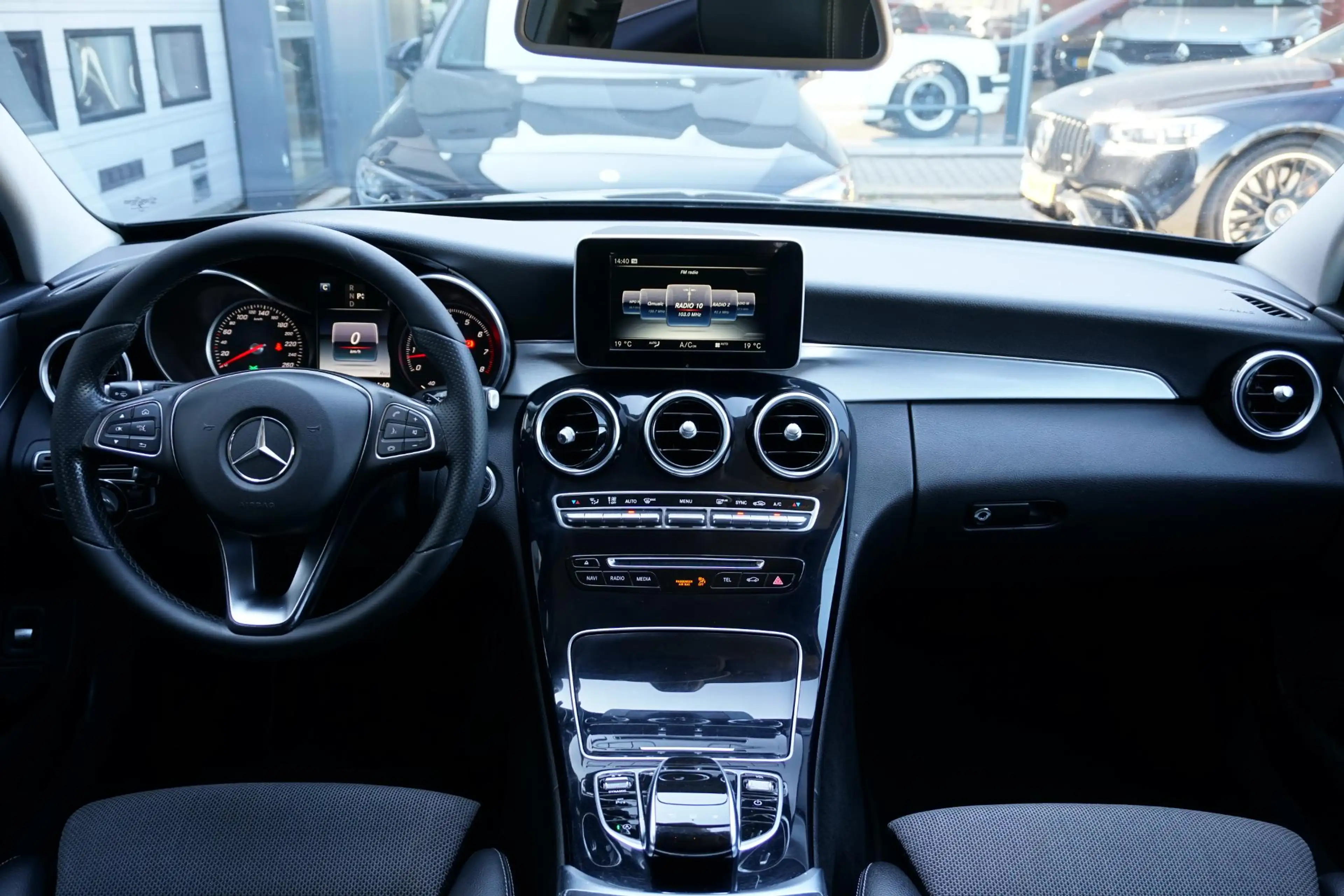 Mercedes-Benz C 180 Estate Prestige + TREKHAAK / LED / STOELVERWARMING — photo 4