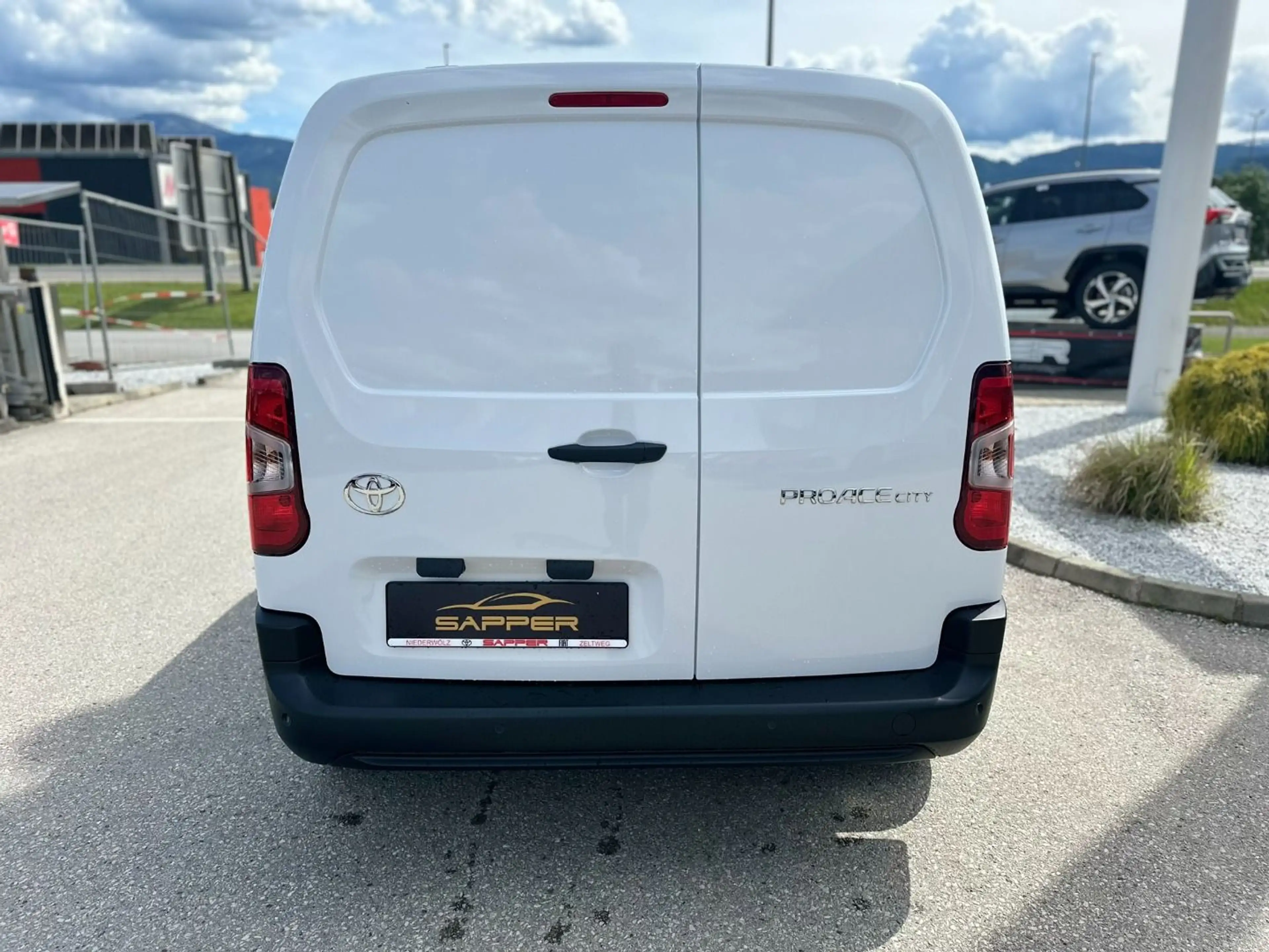 Toyota Proace City Pro Ace City Kasten 1,5 D 102 L1 ProWork — photo 11