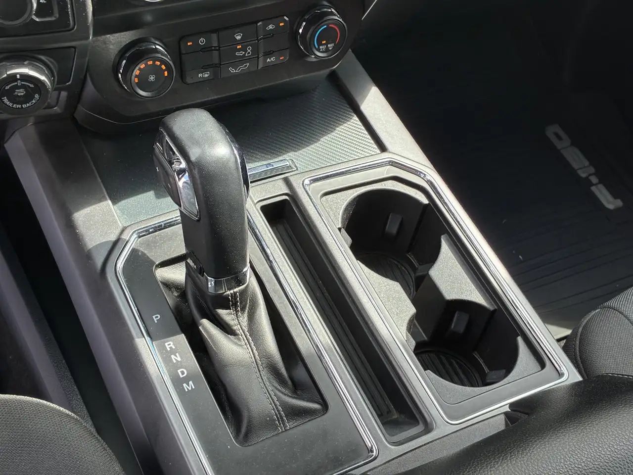 Ford F 150 снимка Ford F 150
