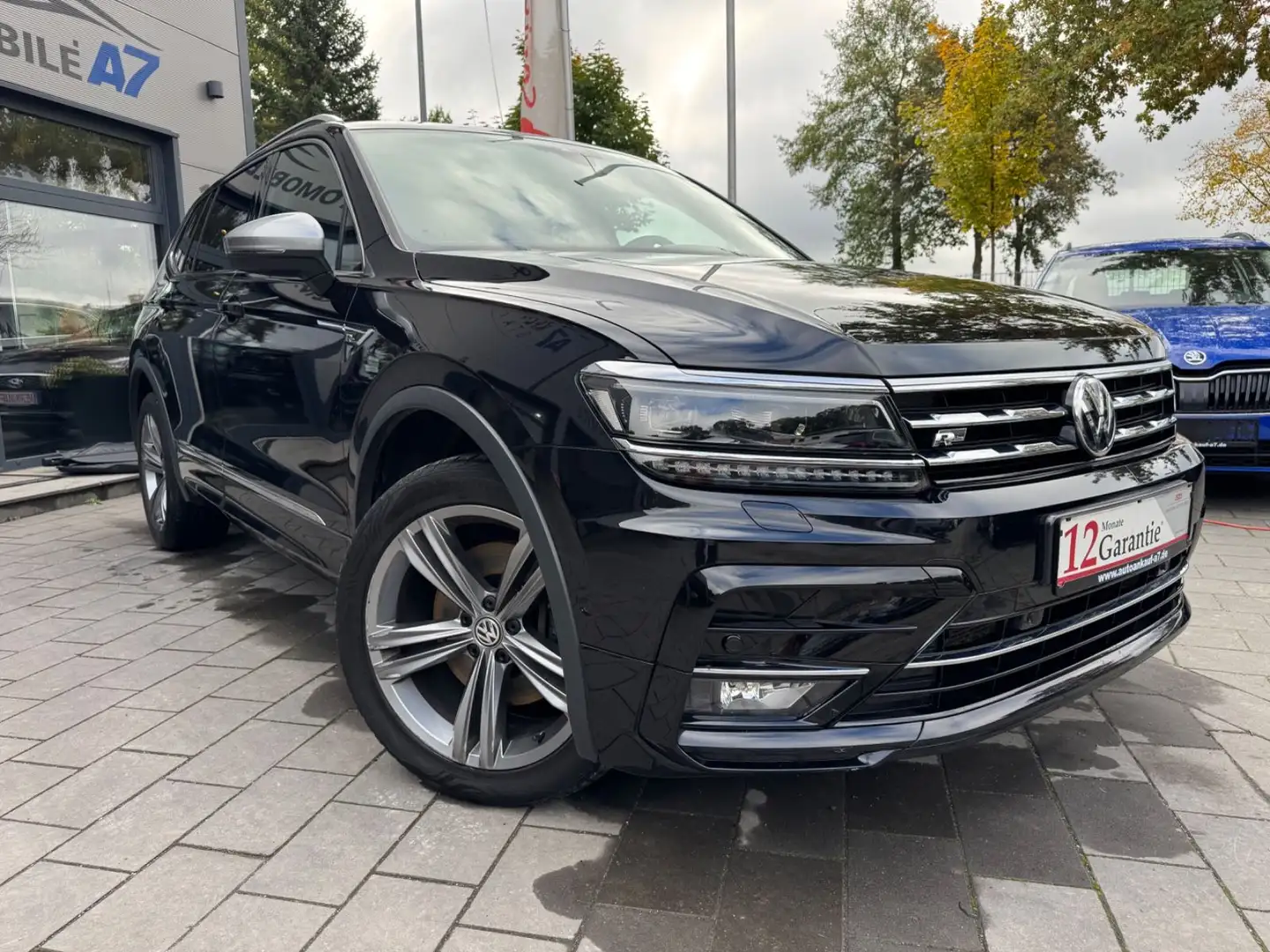 Volkswagen Tiguan Allspace Highline 4Motion R-Line Schwarz - 1