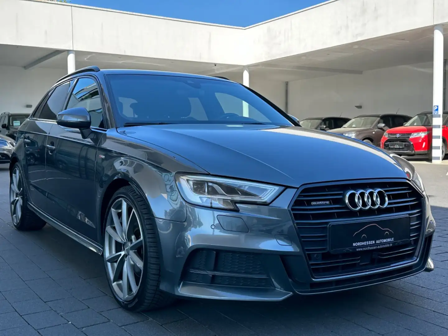 Audi A3 Sportback 2.0 TFSI quattro S line | B&O | 19" Grigio - 2