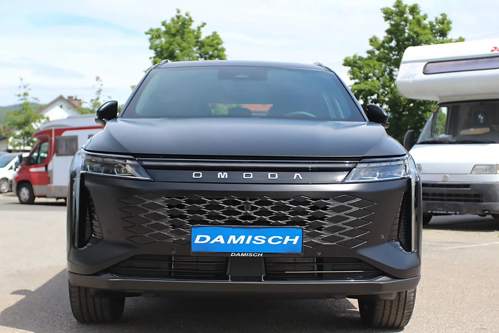 Omoda 9 PHEV 1.5TGDi Premium Line AWD Schwarz - 2