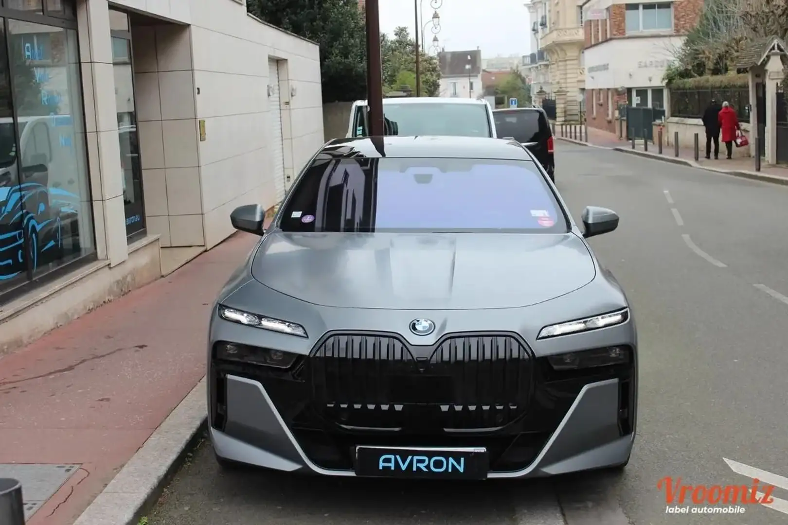 BMW 750 (G70) 750E XDRIVE 490 M SPORT BVA8 FULL Options Szürke - 2