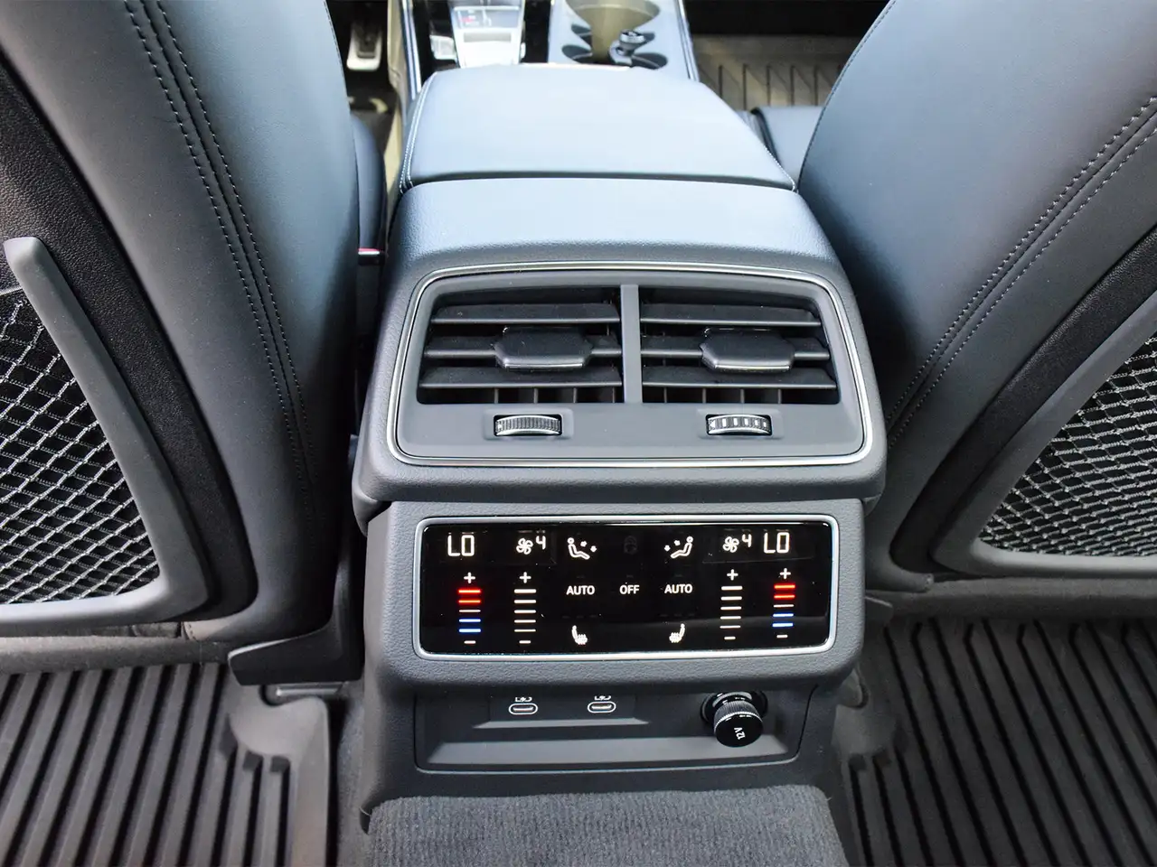 Audi S6 снимка Audi S6