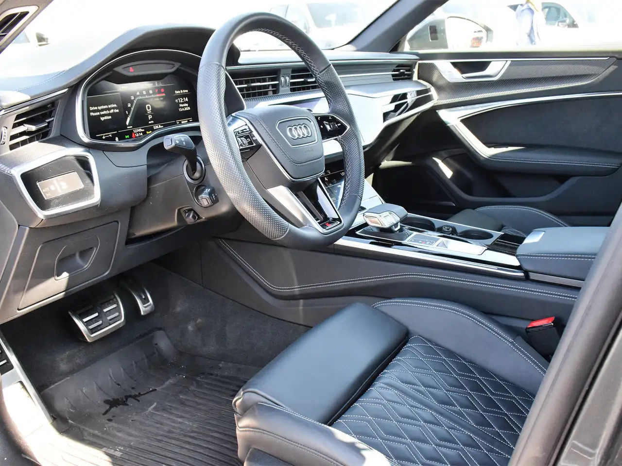 Audi S6 снимка Audi S6