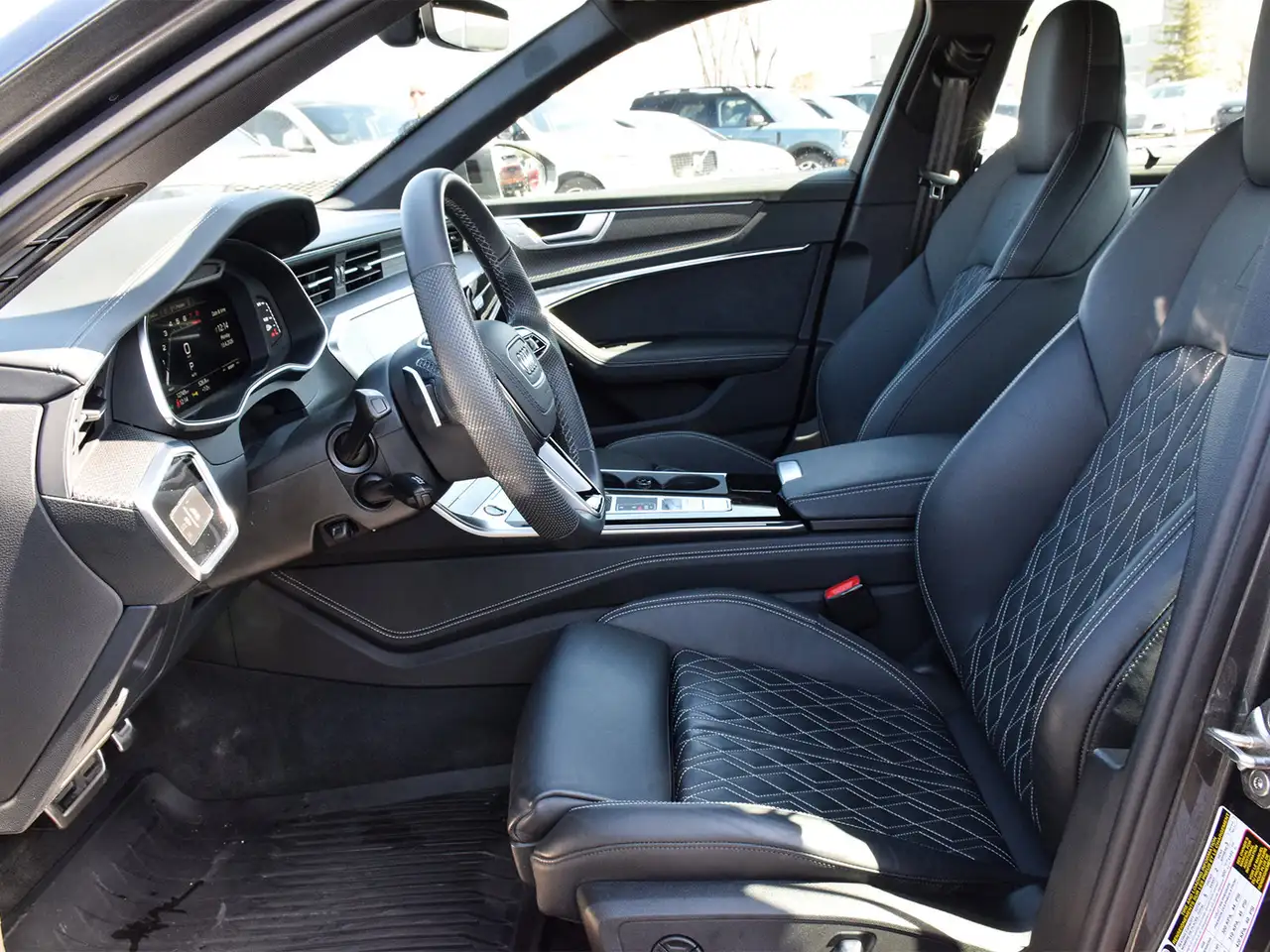 Audi S6 снимка Audi S6