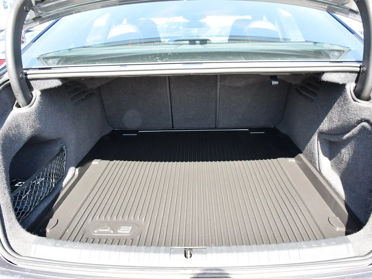Audi S6 снимка Audi S6