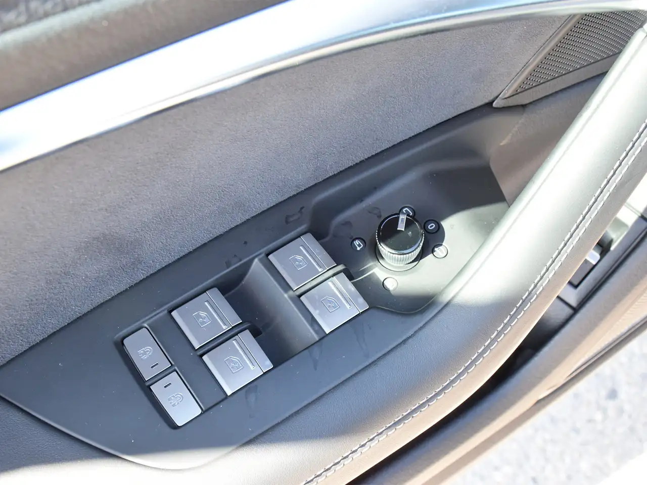 Audi S6 снимка Audi S6