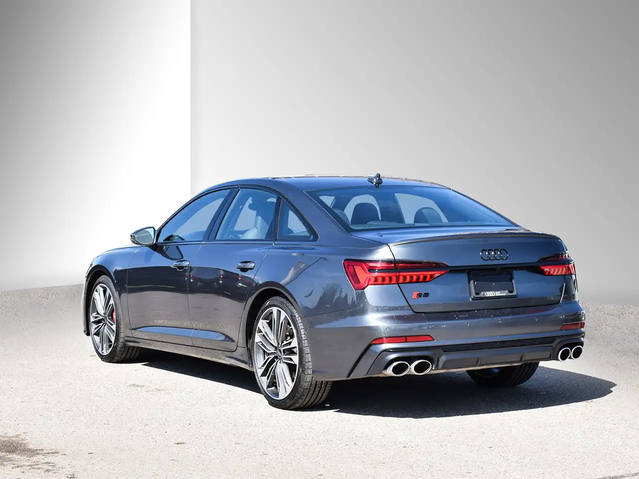 Audi S6 снимка Audi S6