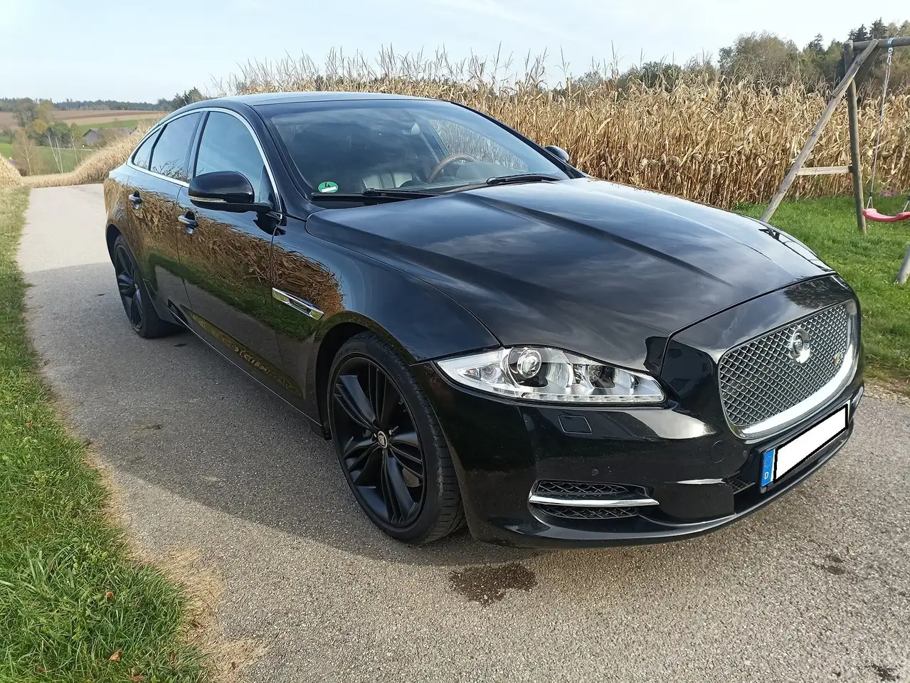 Jaguar XJ
