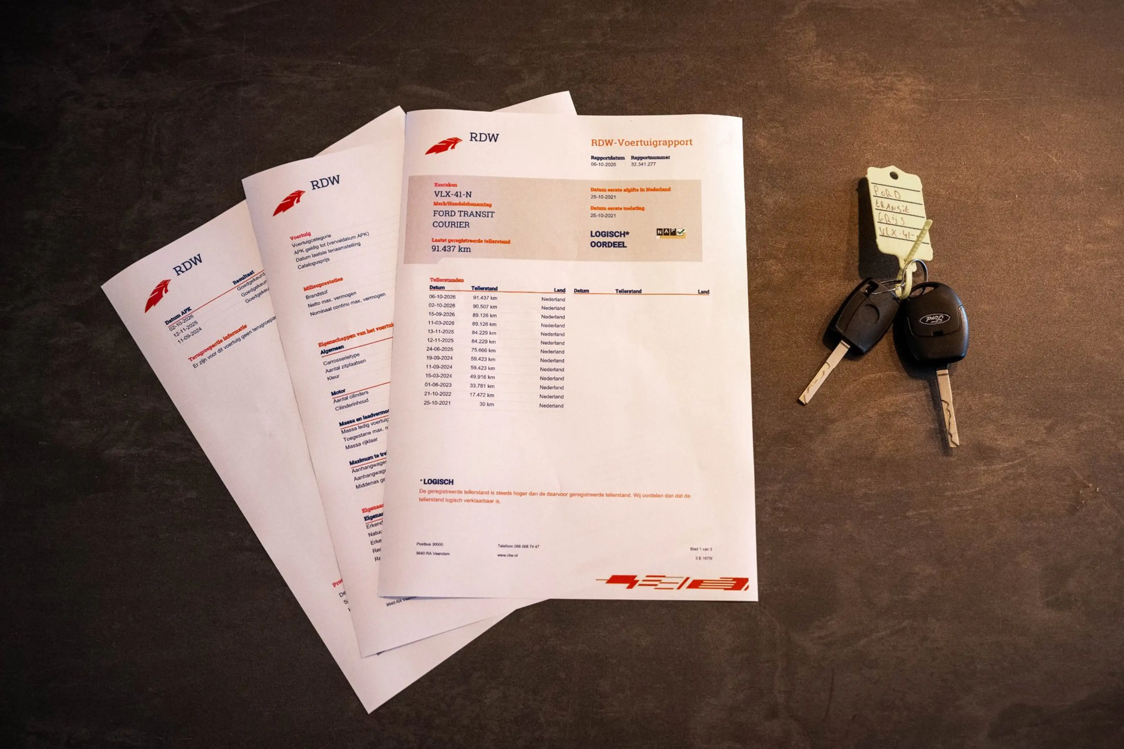 Ford Transit Courier 1.5 TDCI Limited Trekhaak I LM Velgen I Parkeersen — photo 14