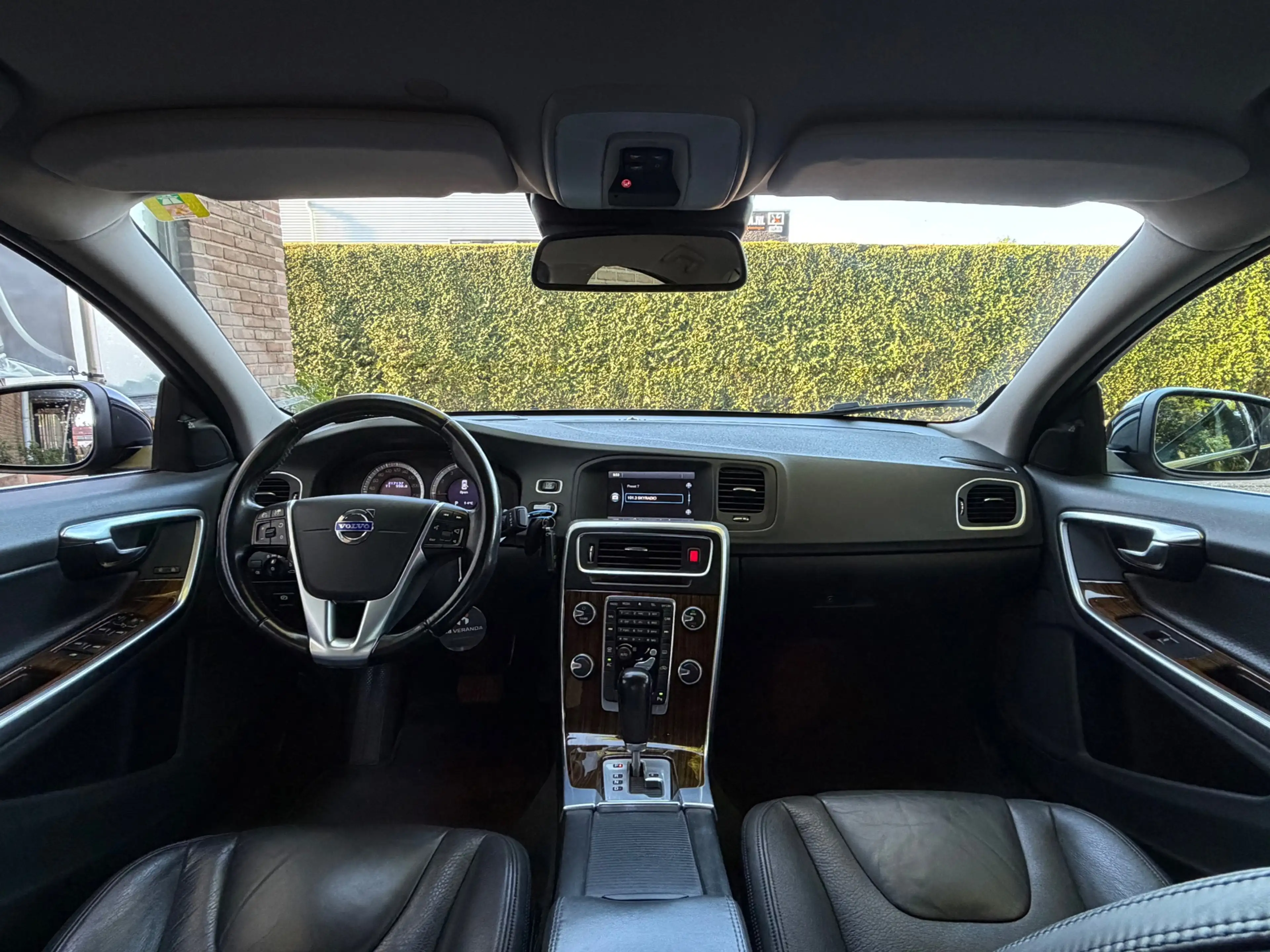Volvo S60 2.0T Momentum|Trekhaak|Automaat|Leder|Pdc|Cruise| — photo 3