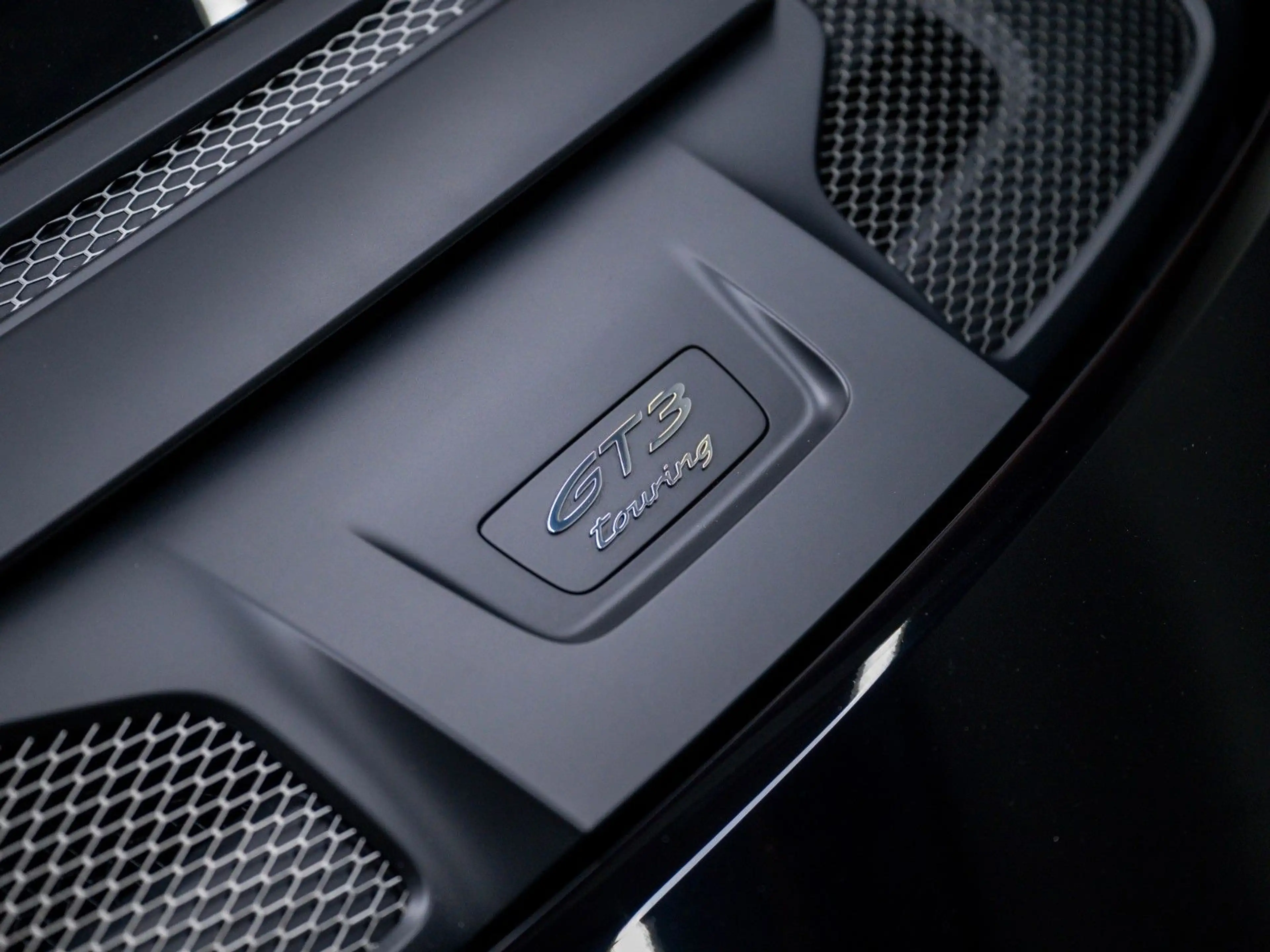 Porsche 911 GT3 Touring Paket*PCCB*LIFT*CARBON*CAMERA* — photo 14