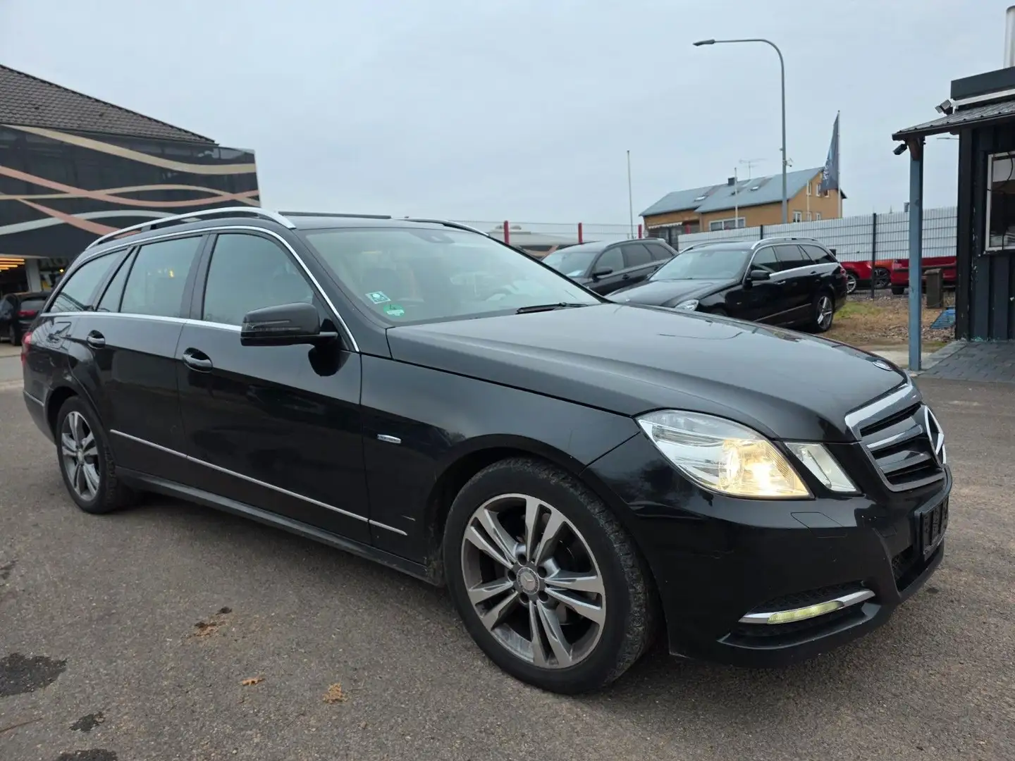 Mercedes-Benz E 350 T CDI Avantgarde BlueEfficiency 4Matic Noir - 2