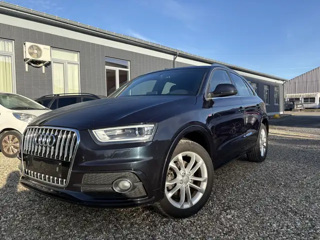Audi Q3 Q3 2.0 TDi S line