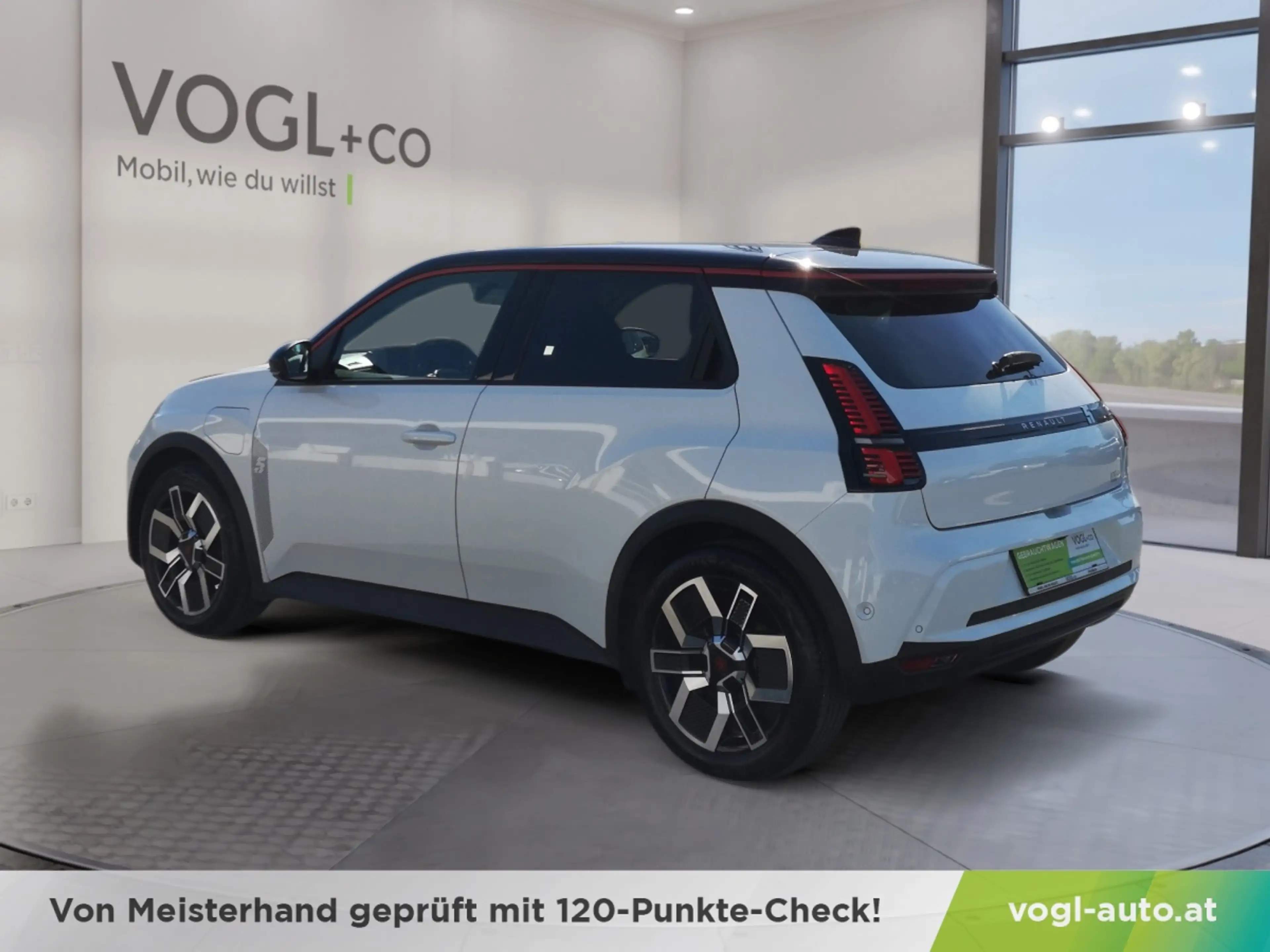 Renault R 5 E-TECH ELECTRIC Techno 150 PS comfort — photo 3
