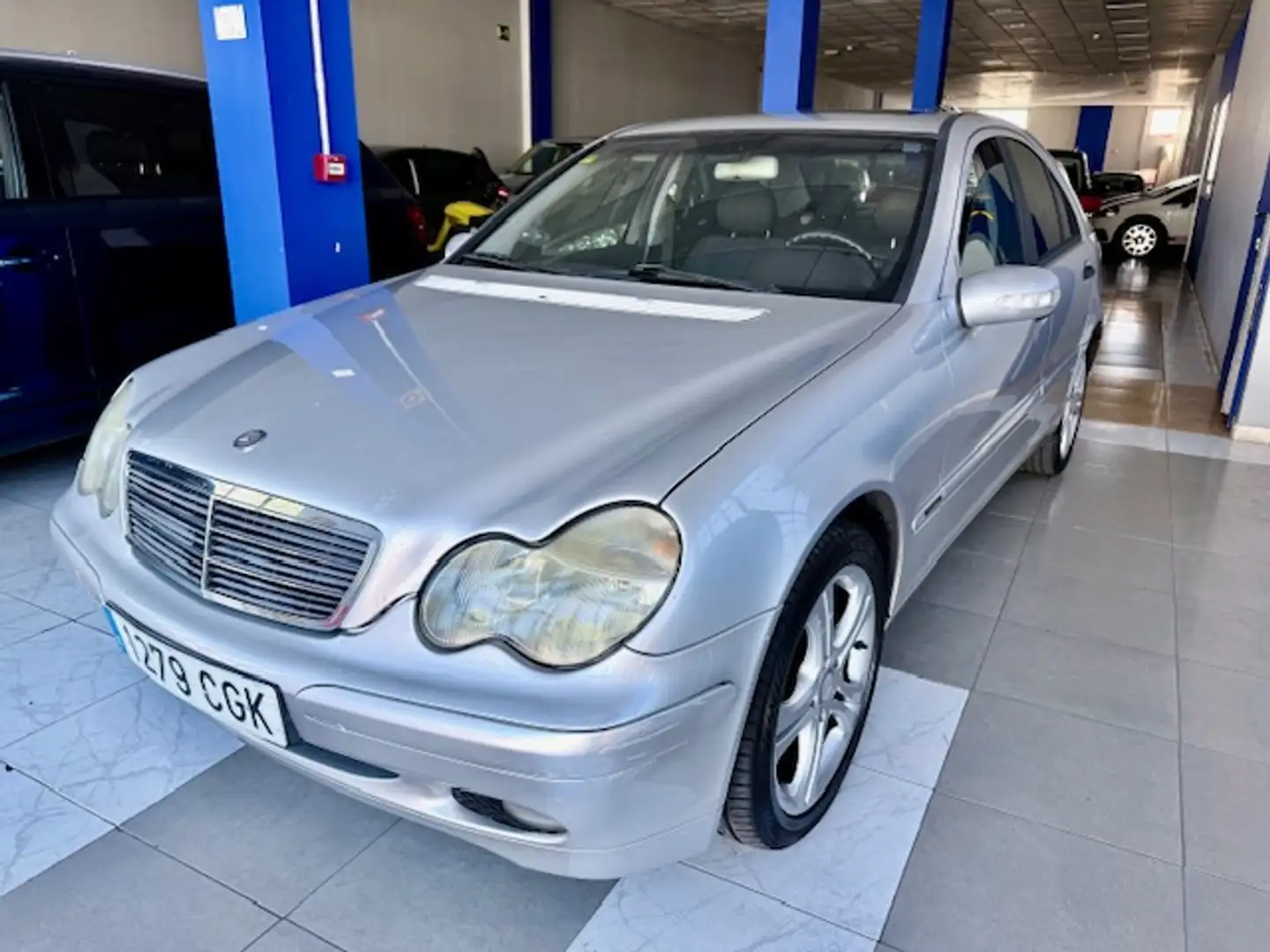 Mercedes-Benz C 180 K Classic Argent - 1