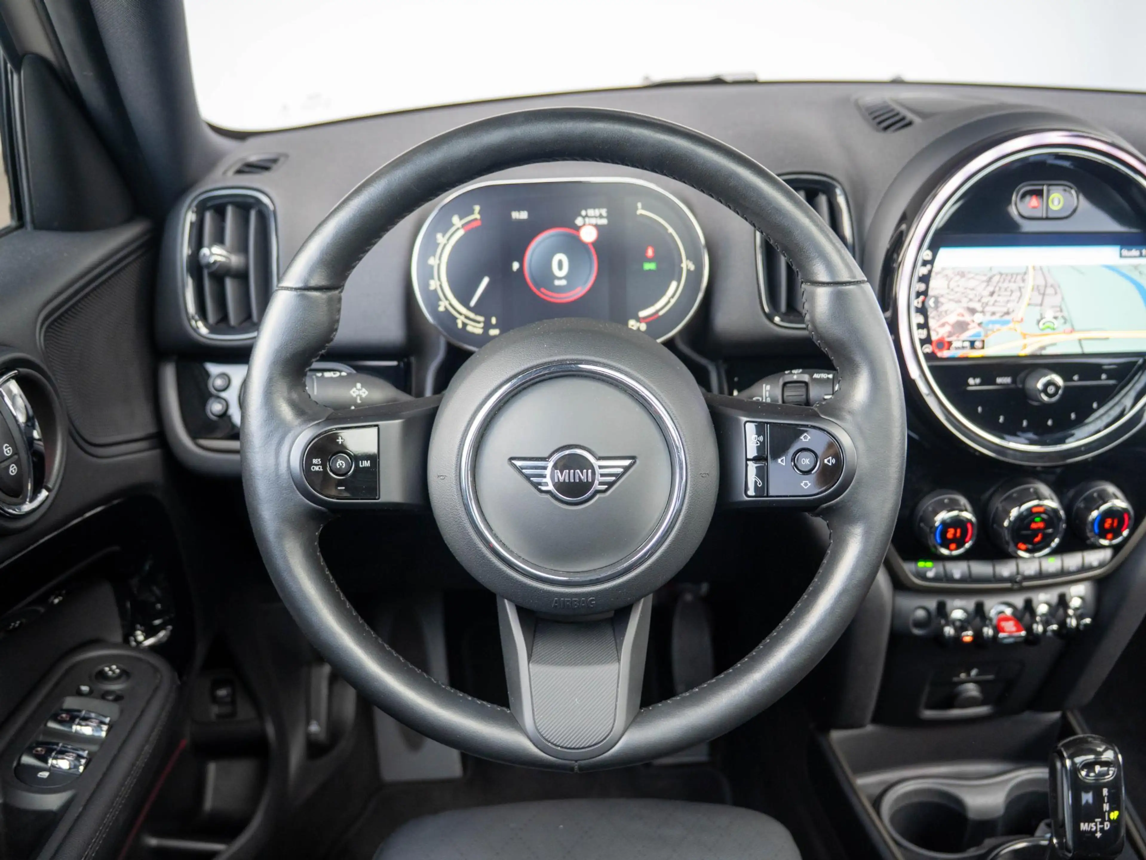 MINI Cooper Countryman Classic + Comfort Plus + Panoramadak + Blackline E — photo 10