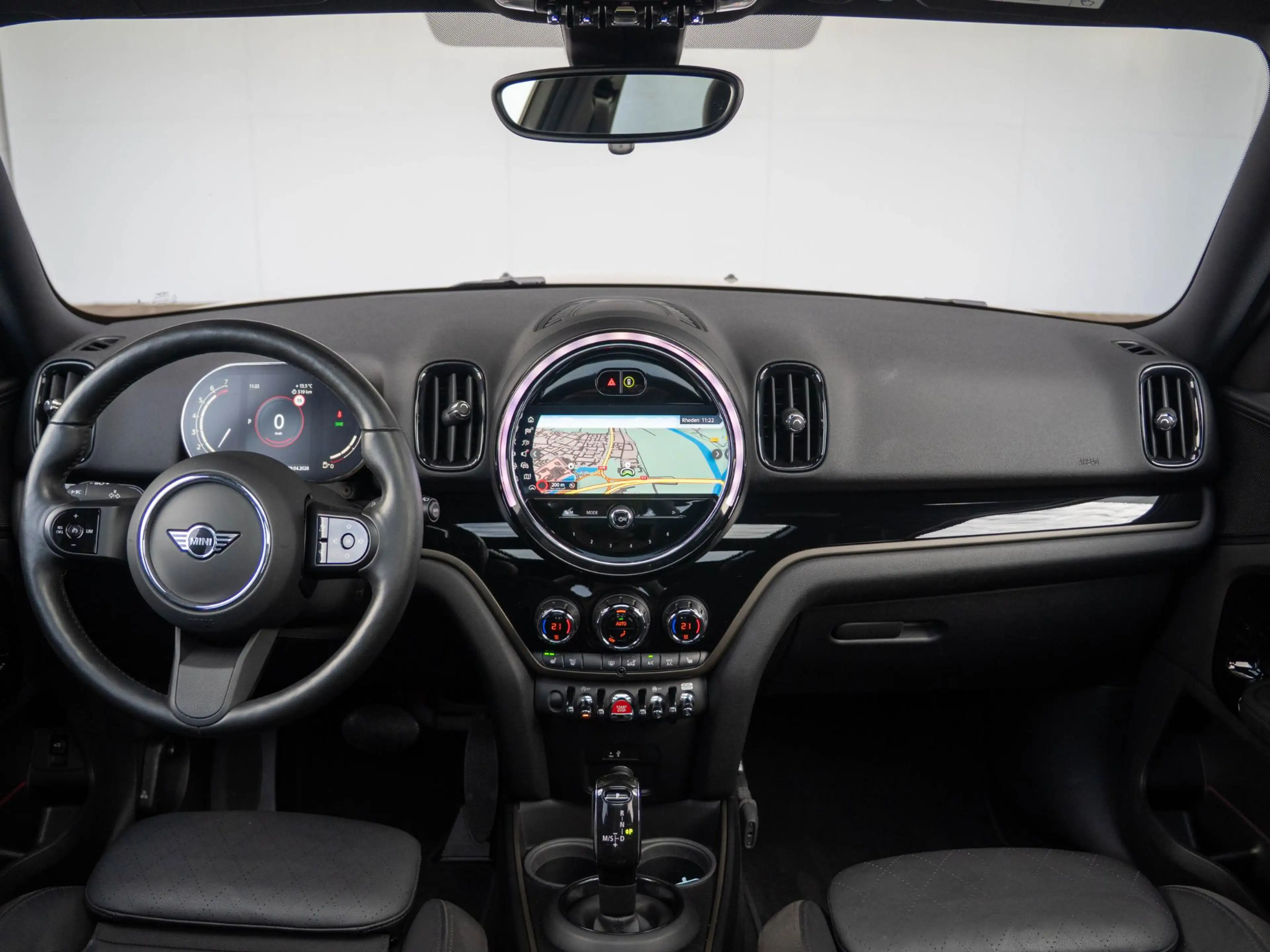 MINI Cooper Countryman Classic + Comfort Plus + Panoramadak + Blackline E — photo 3