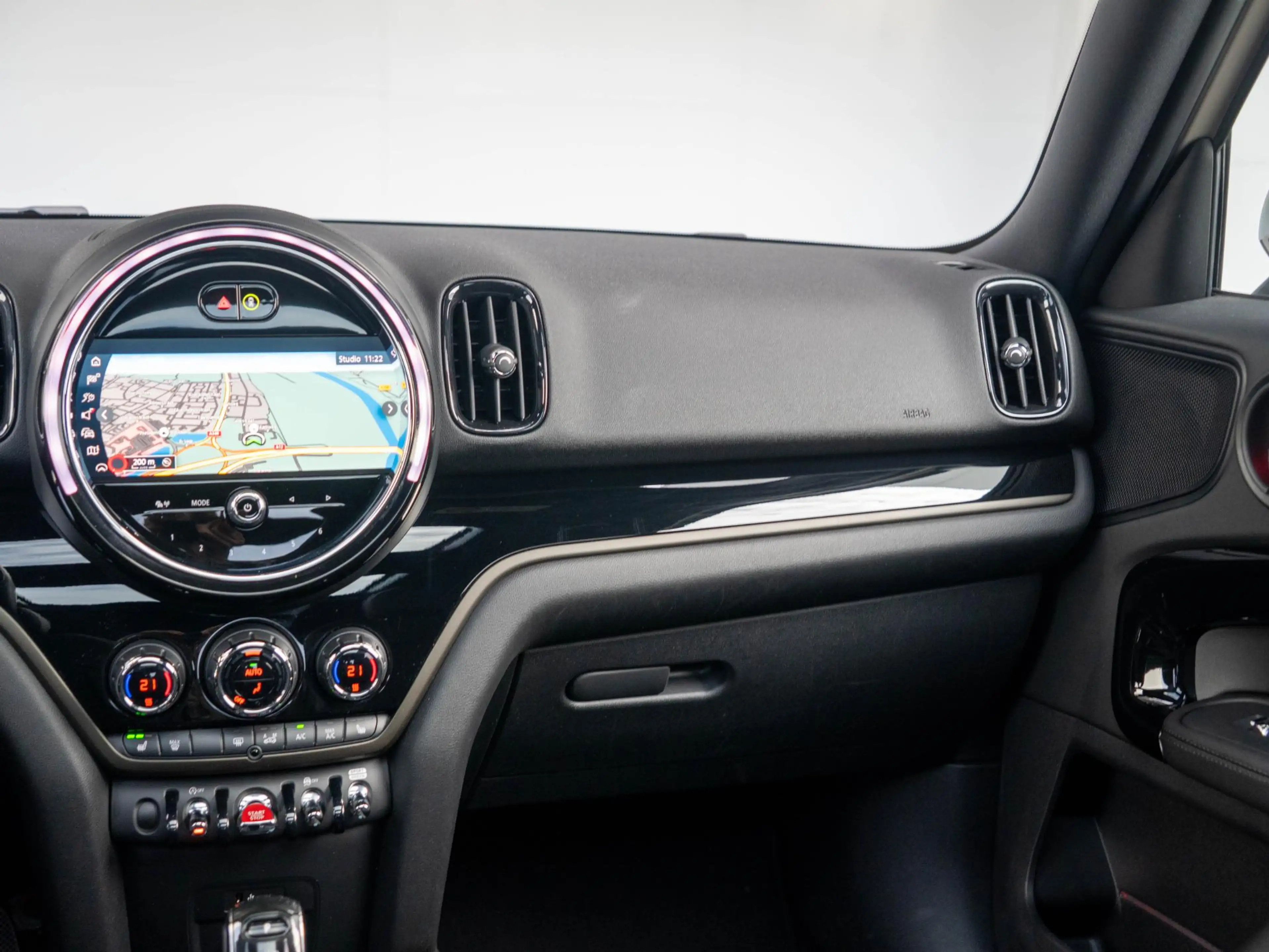 MINI Cooper Countryman Classic + Comfort Plus + Panoramadak + Blackline E — photo 12