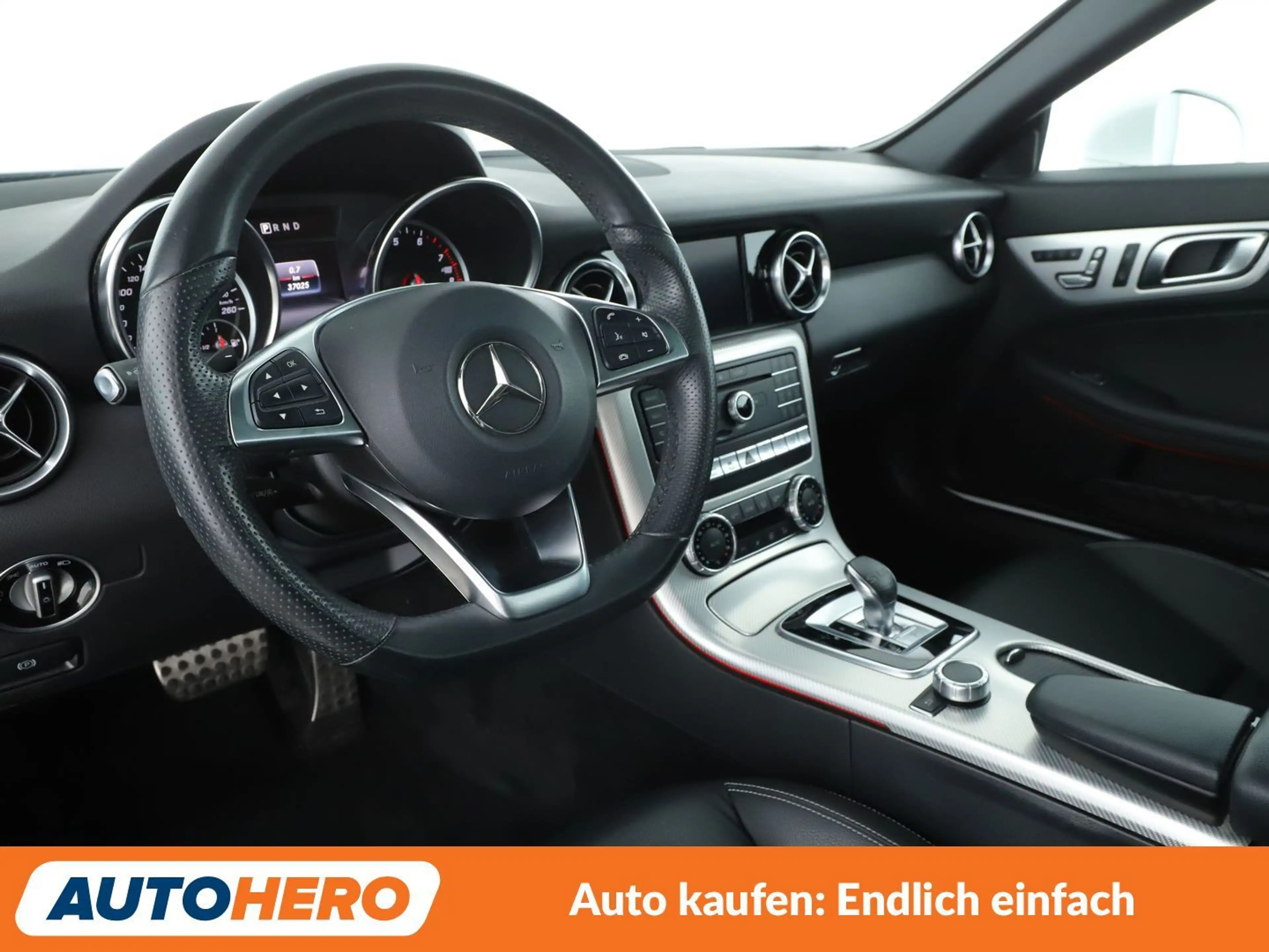 Mercedes-Benz SLC 300 SLC 300 Aut.*NAV*TEMPO*PDC*SHZ*ALU*KLIMA* — photo 11