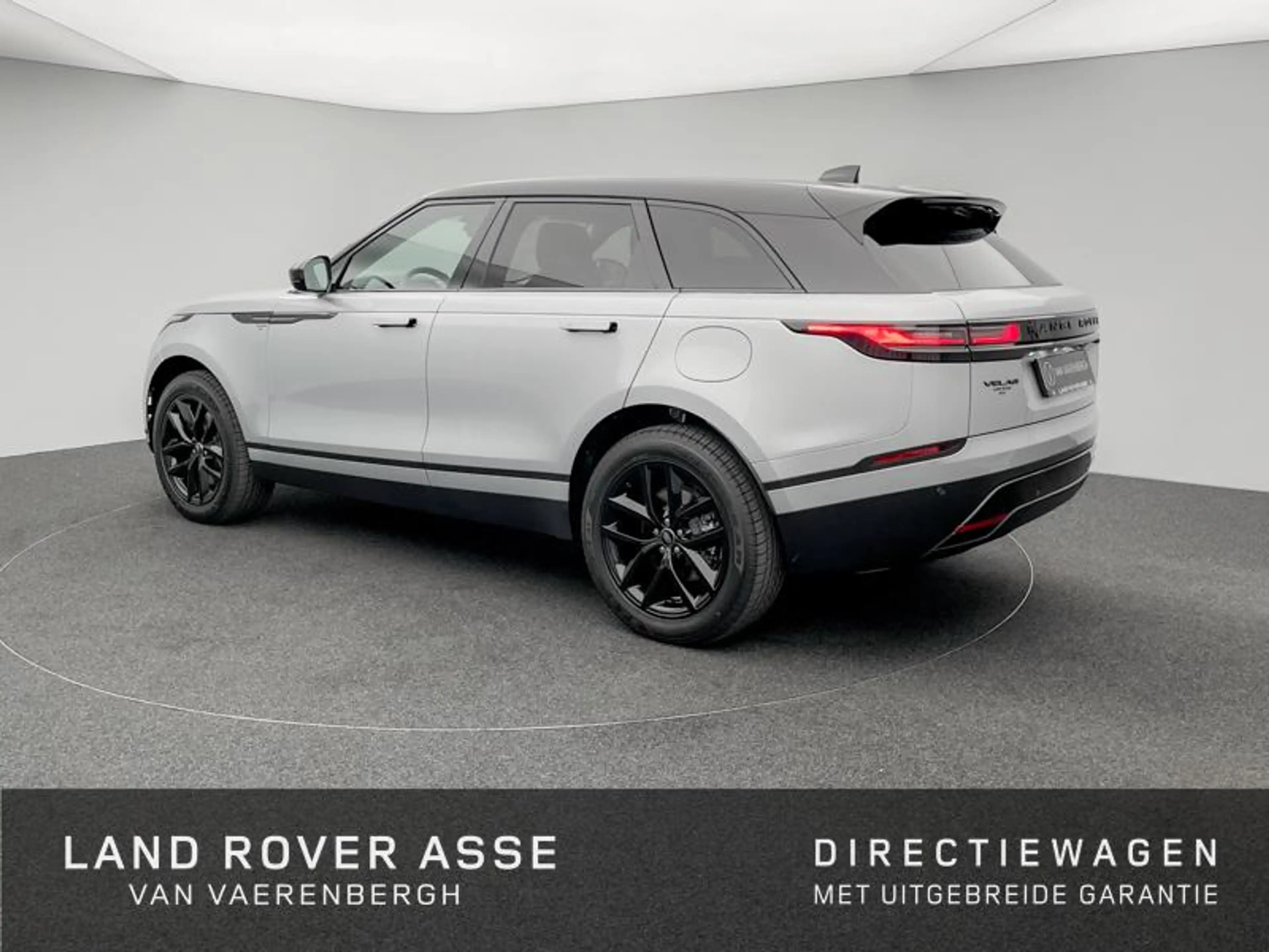 Land Rover Range Rover Velar P400e S AWD — photo 18