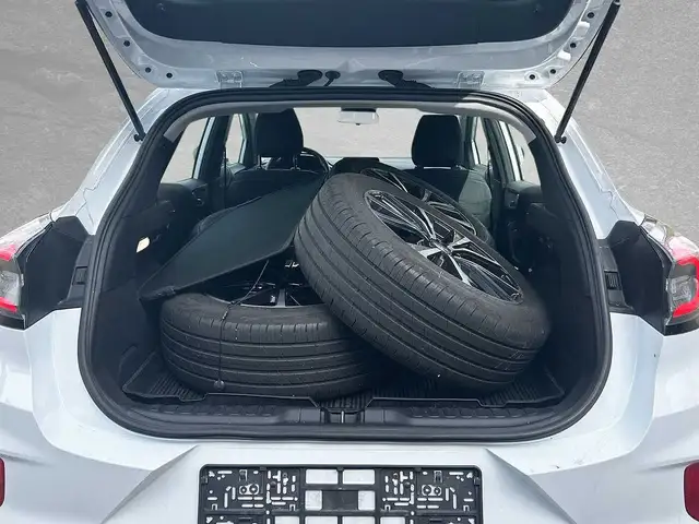 Ford Puma view 3