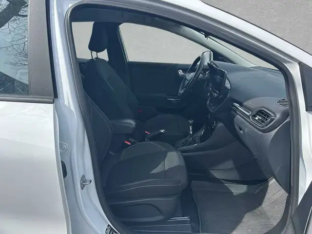 Ford Puma view 5
