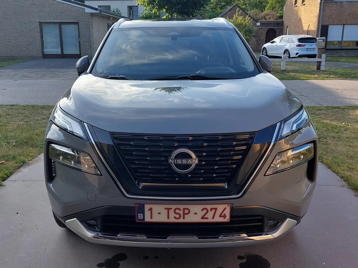 Nissan X-Trail X-Trail 1.5 mild hybride tekna Grijs - 1