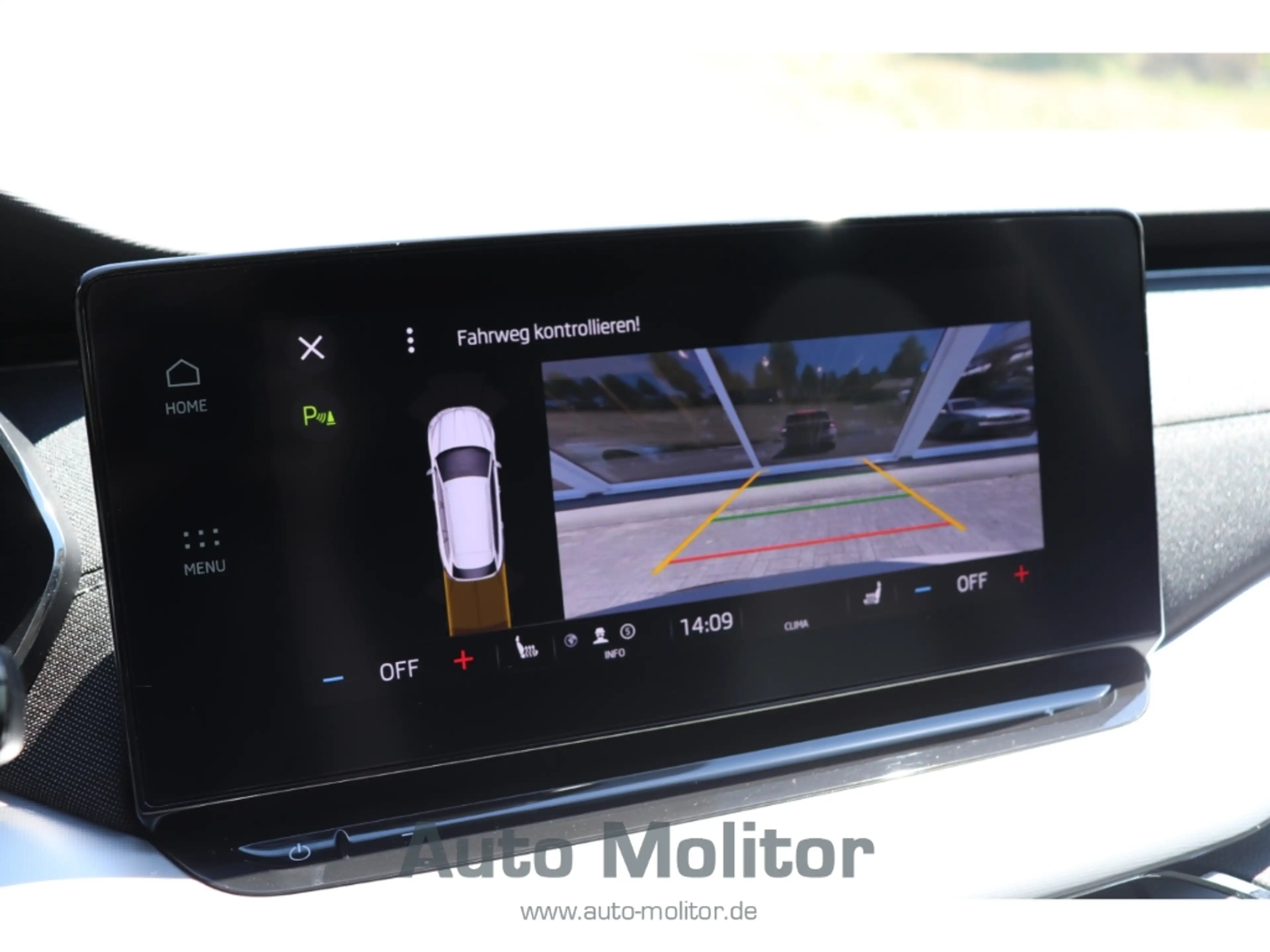 Skoda Octavia Combi Style LED Navi Keyless e-Sitze HUD ACC Rückf — photo 12