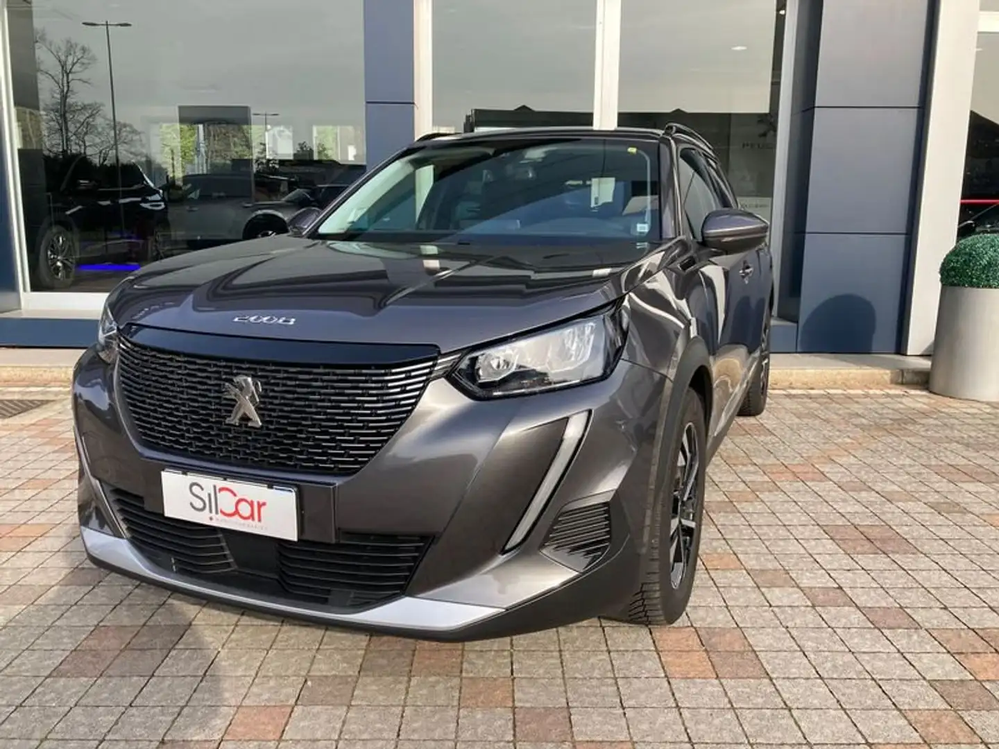 Peugeot 2008 PureTech 100 S&S Allure Grey - 1