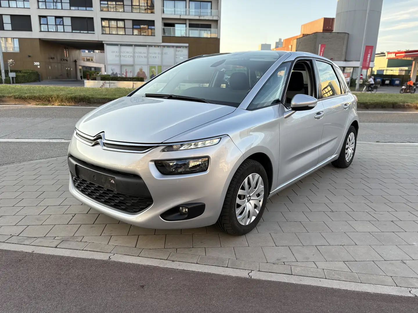 Citroen C4 Picasso VTi 1.6 motor benzine Selection - 1