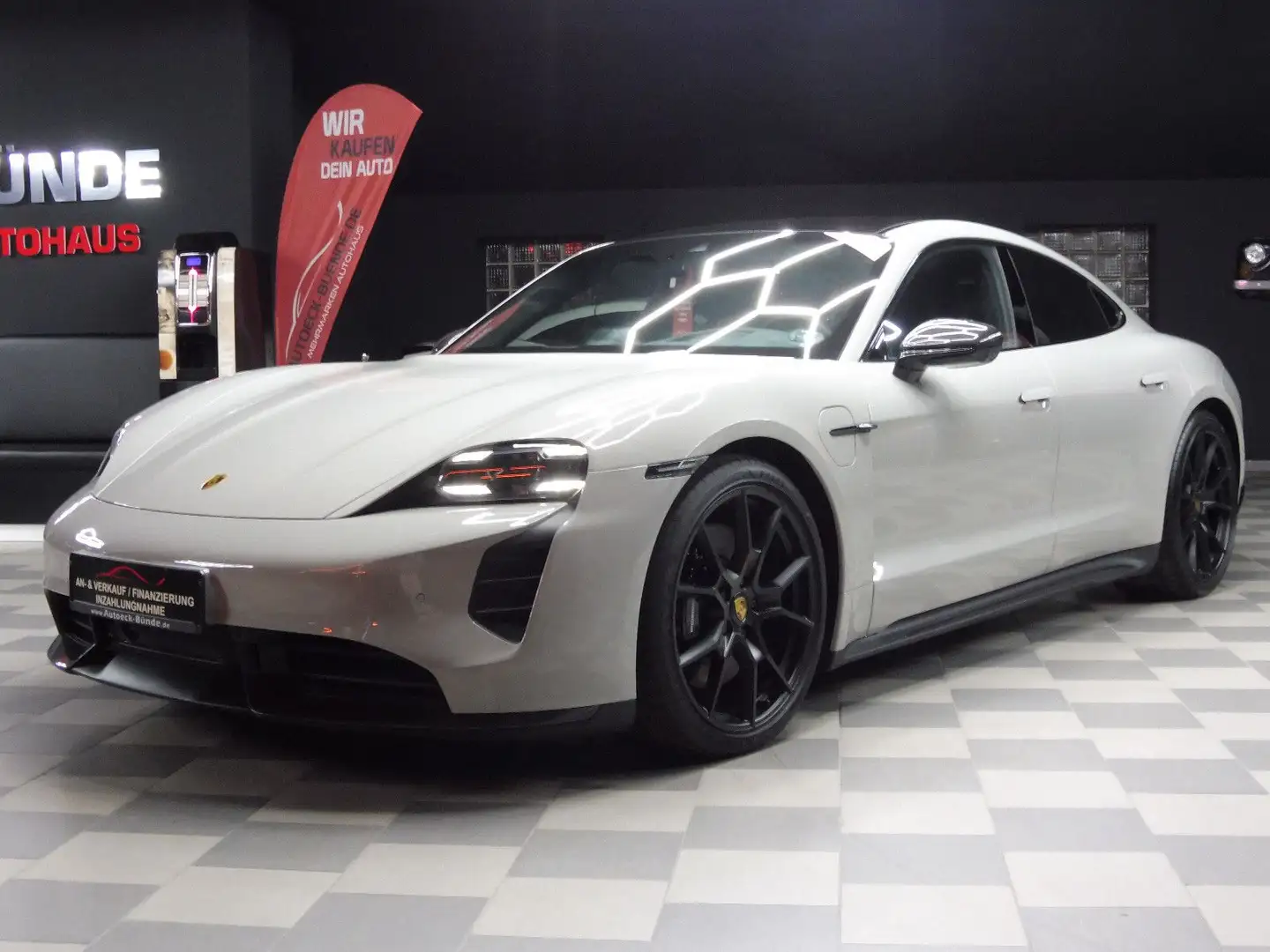 Porsche Taycan GTS Carbon/Burmester/Pano/360°Kam/Head-Up Gris - 2