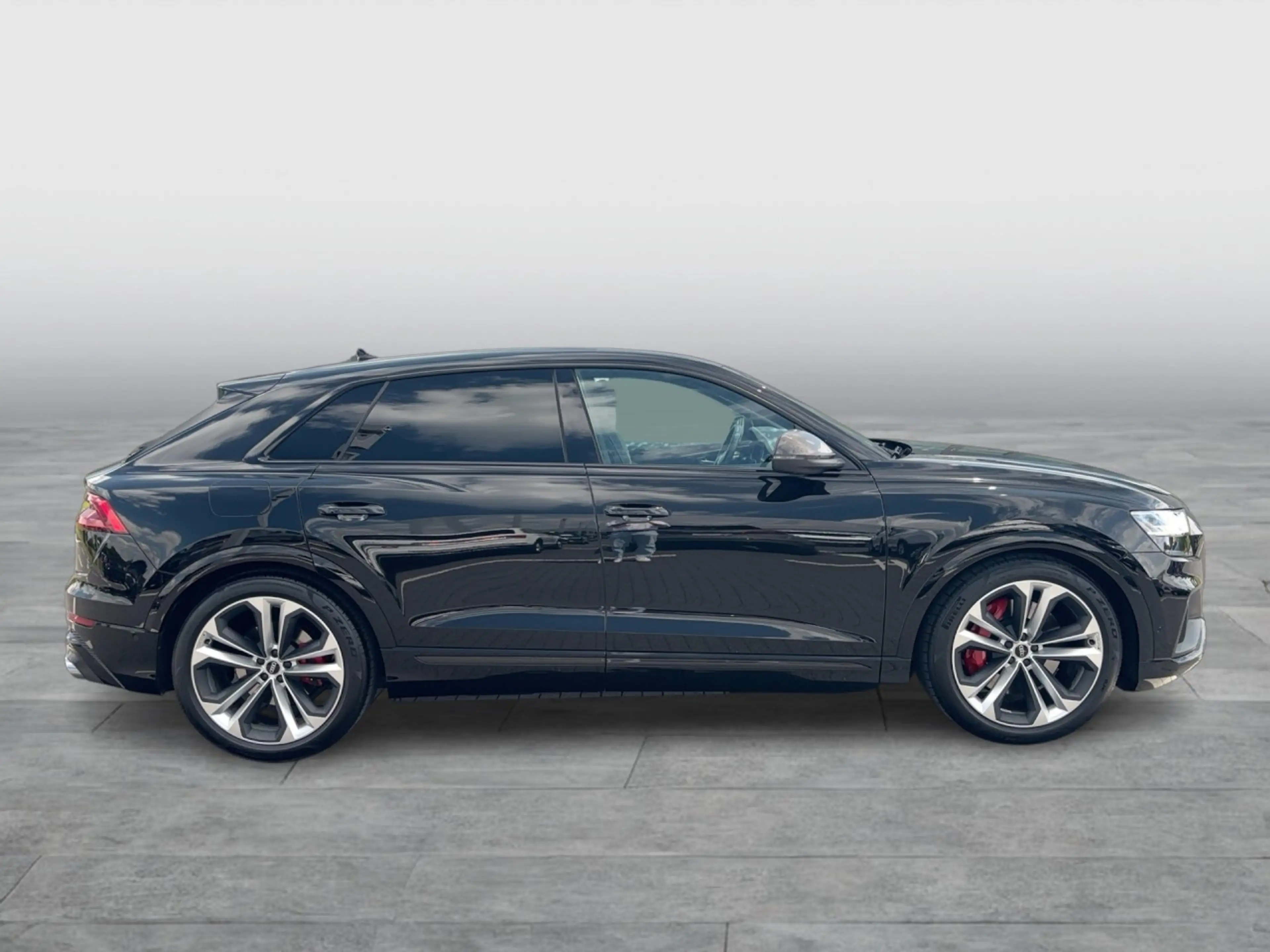 Audi SQ8 4.0 TFSI competition plus MLED LM22 Leder Klima — photo 6