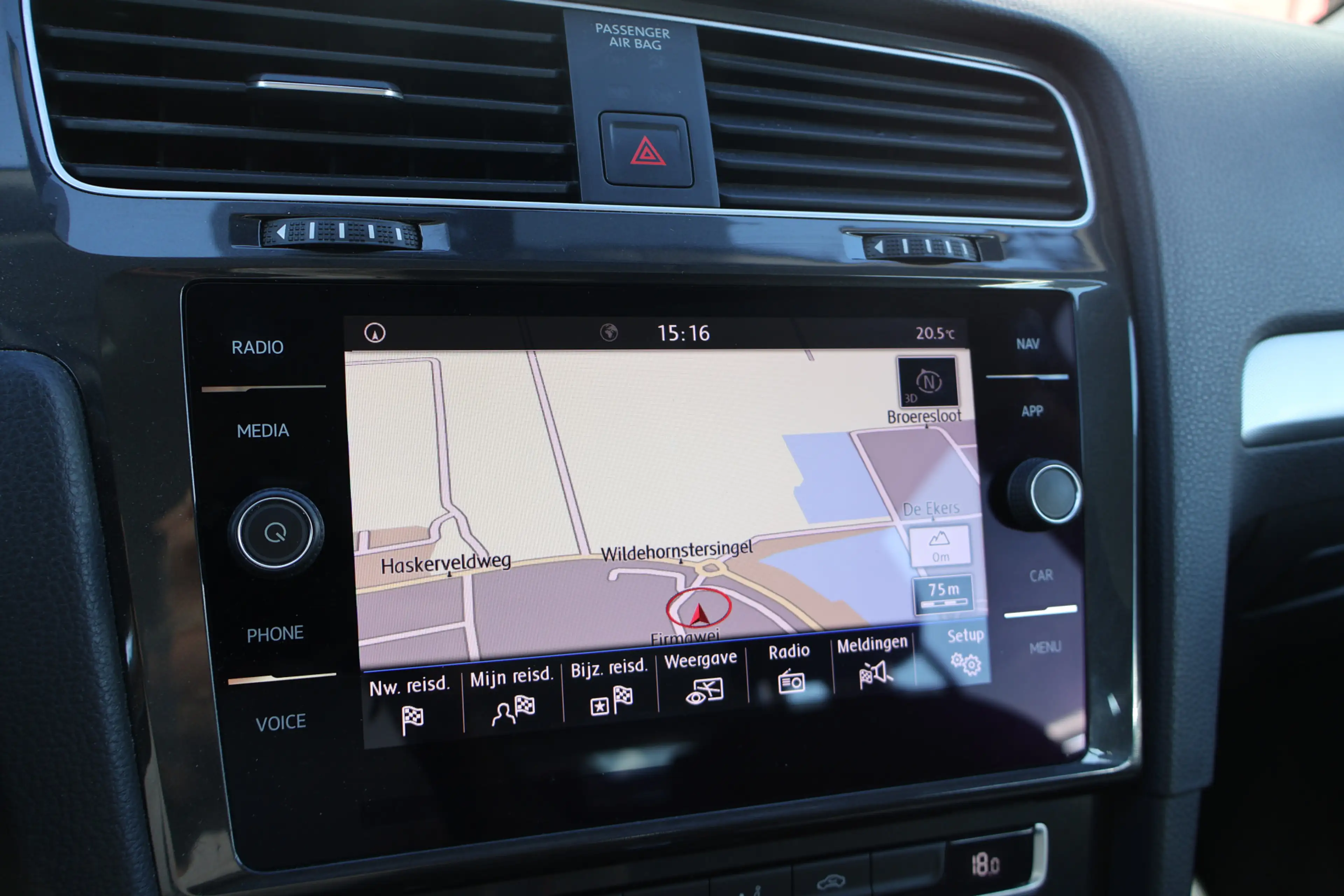 Volkswagen Golf Variant 1.6 TDI DSG Comfortline — photo 9