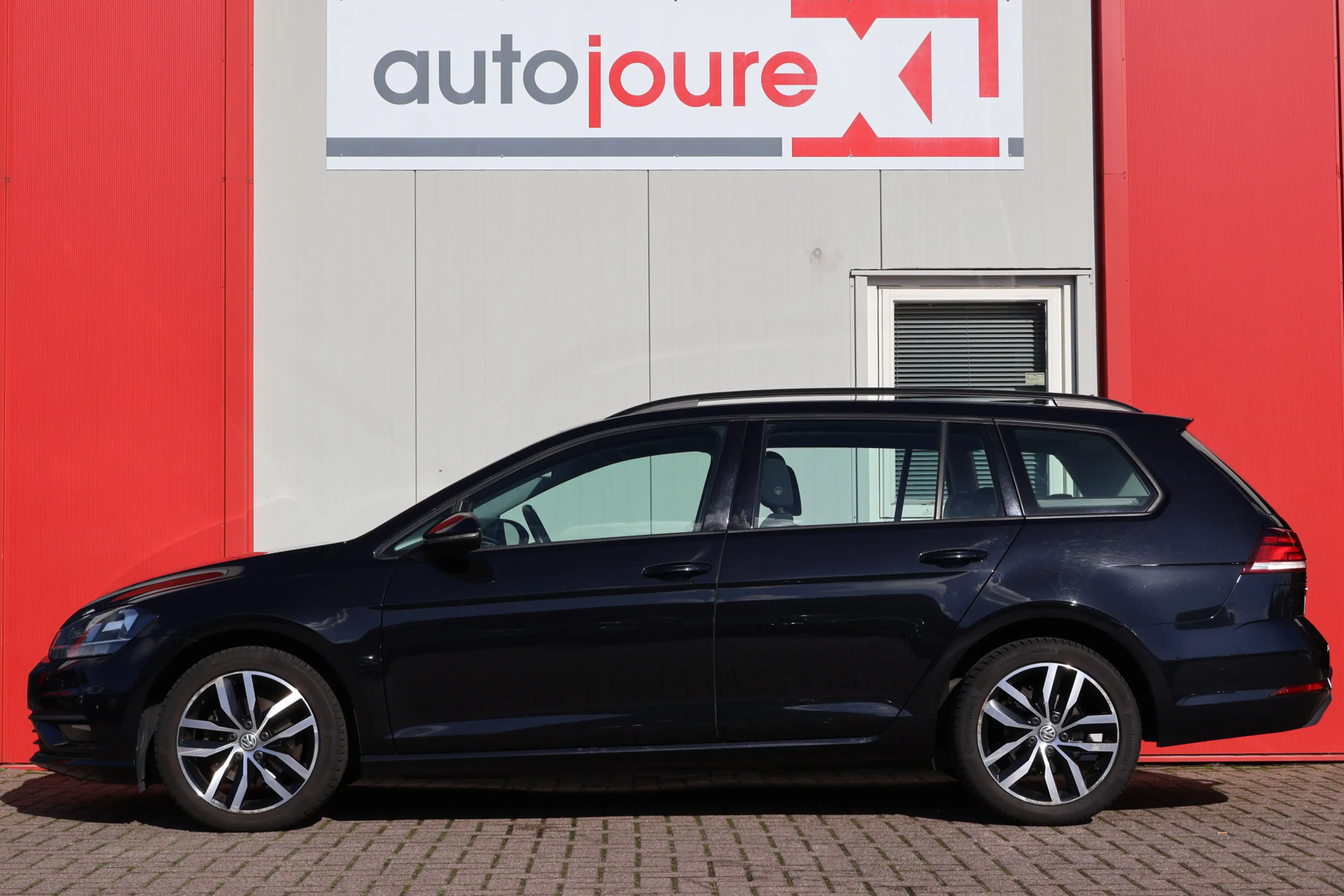 Volkswagen Golf Variant 1.6 TDI DSG Comfortline — photo 2