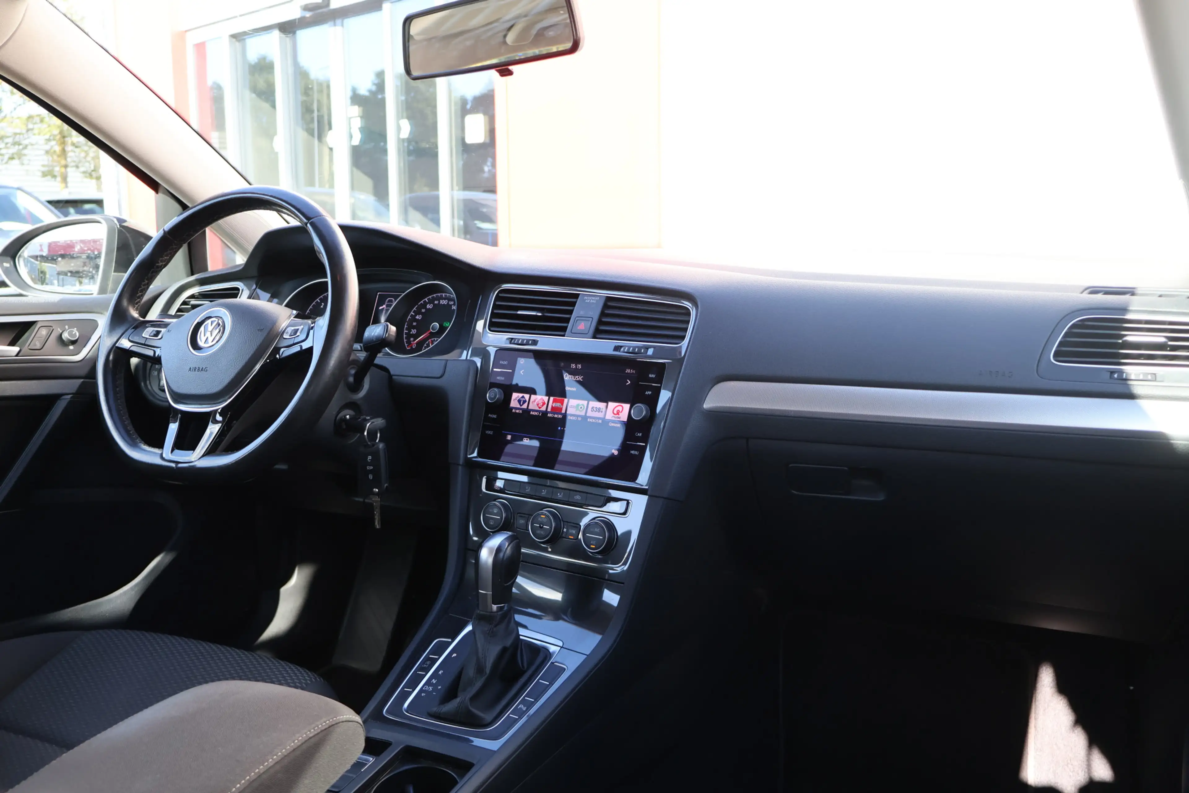 Volkswagen Golf Variant 1.6 TDI DSG Comfortline — photo 7