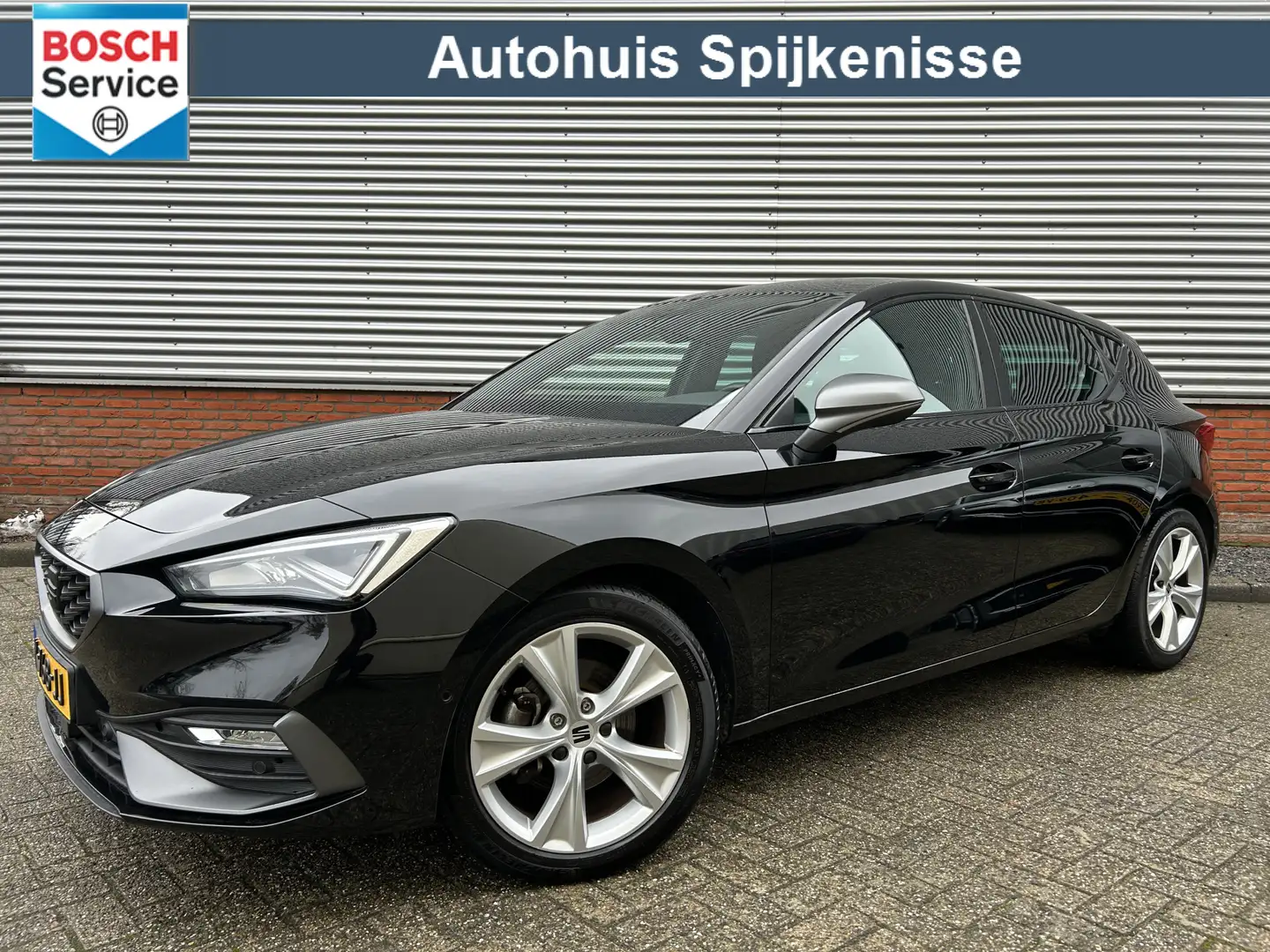 SEAT Leon 1.5 eTSI FR Launch Edition | Dealer Onderhouden | Noir - 1
