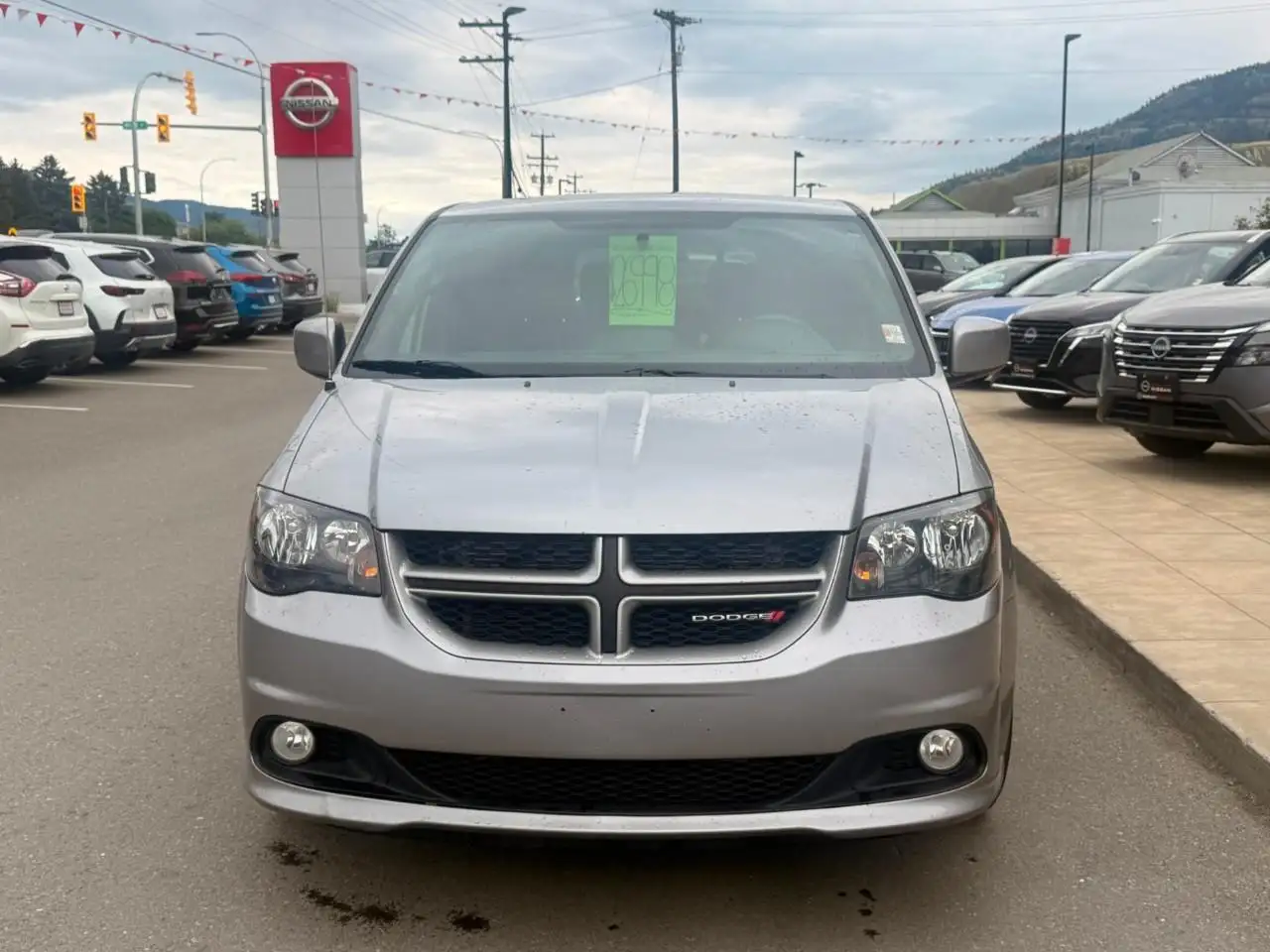 Dodge Grand Caravan photo Dodge Grand Caravan