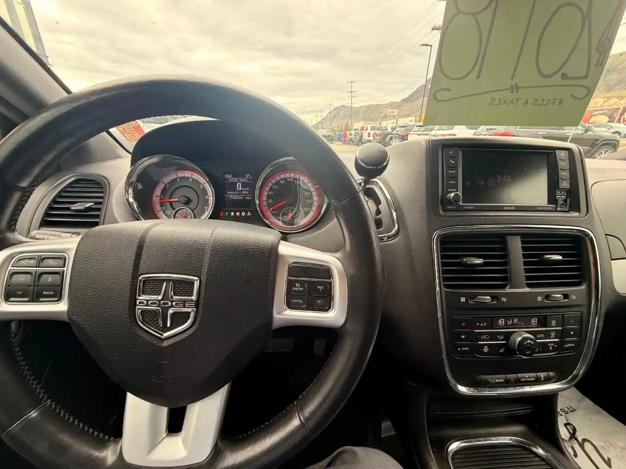 Dodge Grand Caravan photo Dodge Grand Caravan