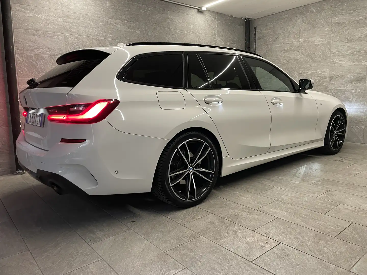 BMW 318 Msport Bianco - 1