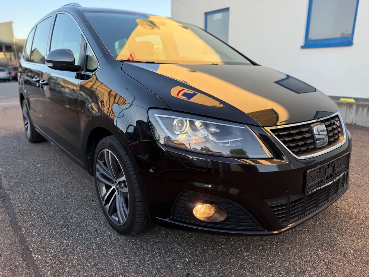 SEAT Alhambra 2,0 TDI DSG FR*4x4*7-SITZ*VOLL*STHZ*AHK Noir - 1