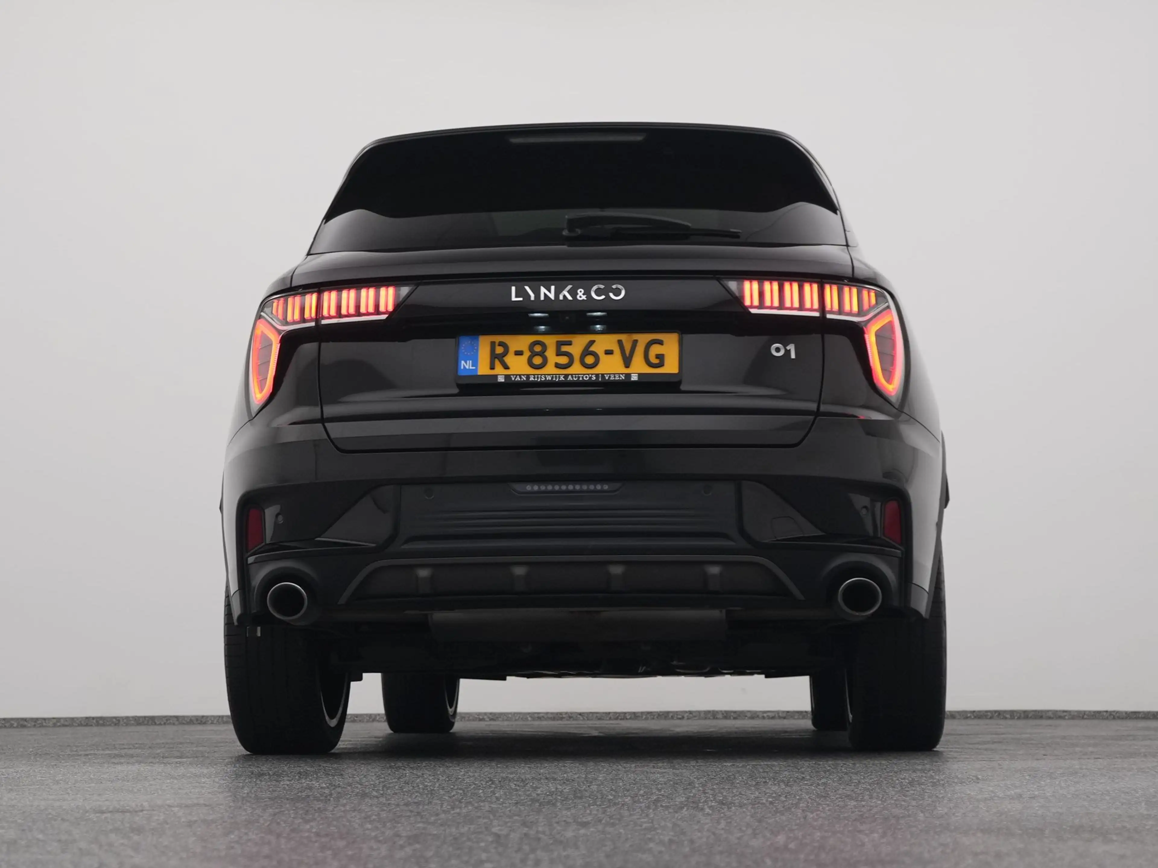 Lynk & Co 01 1.5 Plug-in Hybrid | 360° | BLACK | NLD AUTO — photo 36