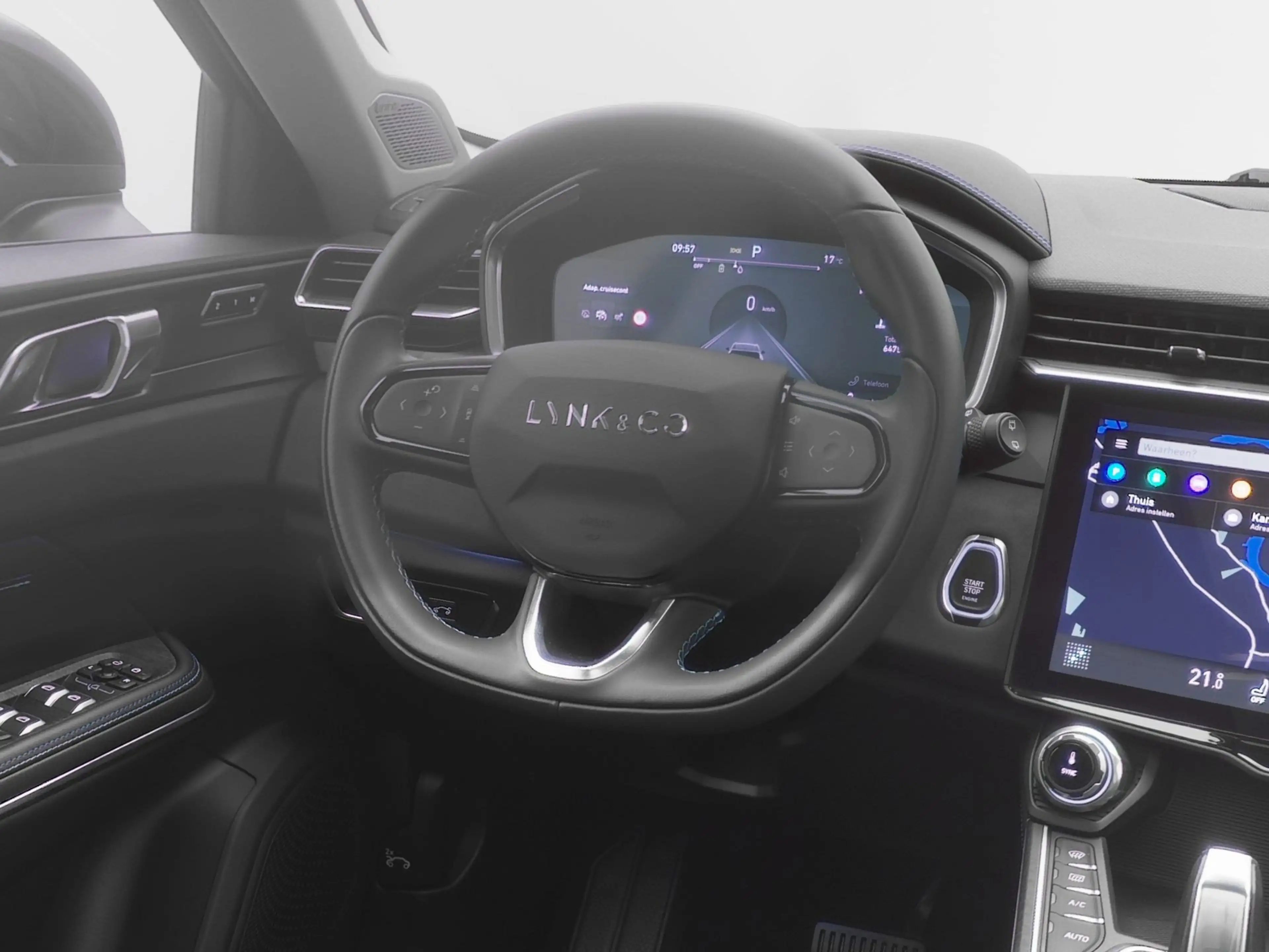 Lynk & Co 01 1.5 Plug-in Hybrid | 360° | BLACK | NLD AUTO — photo 7