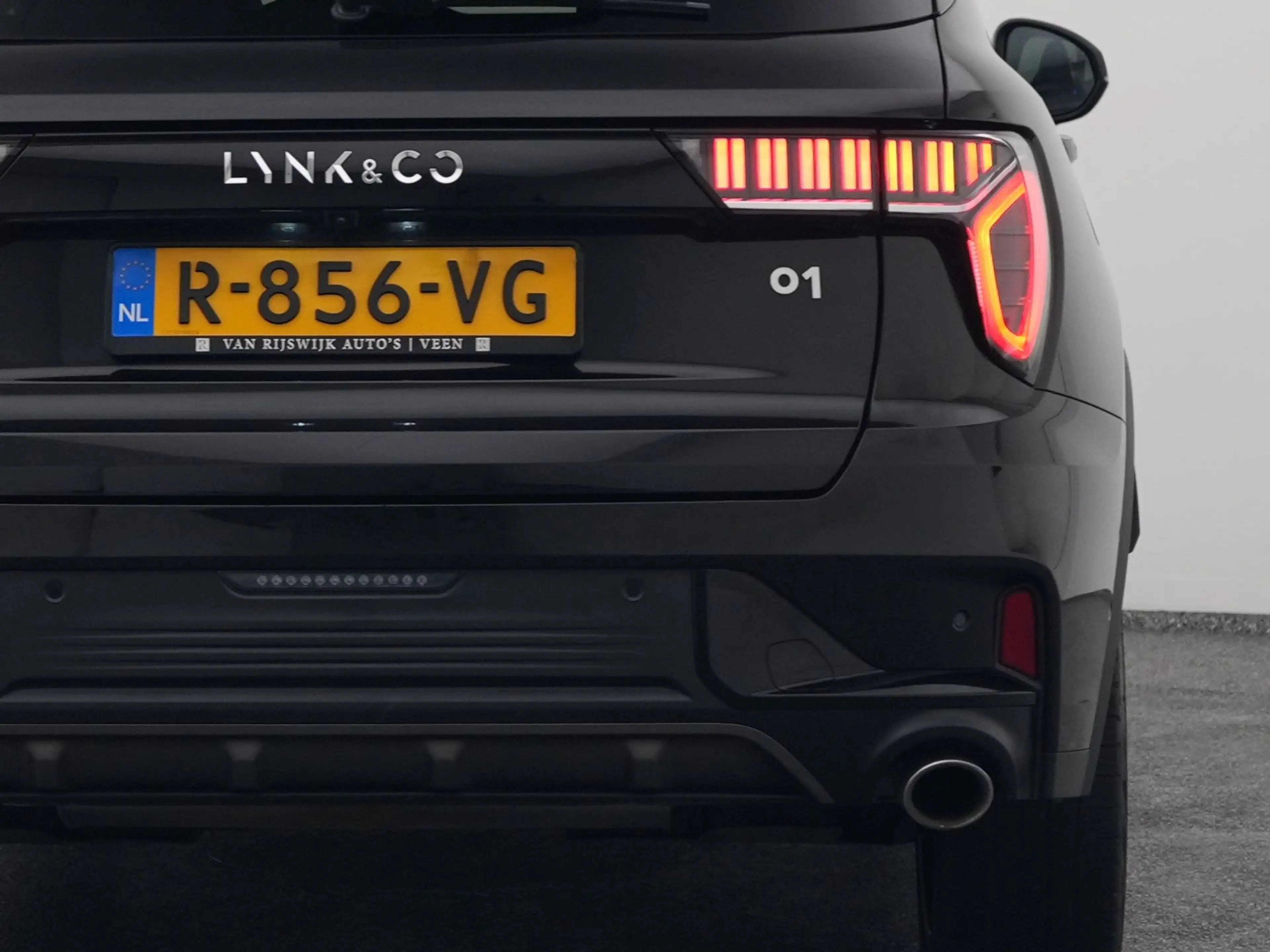 Lynk & Co 01 1.5 Plug-in Hybrid | 360° | BLACK | NLD AUTO — photo 20