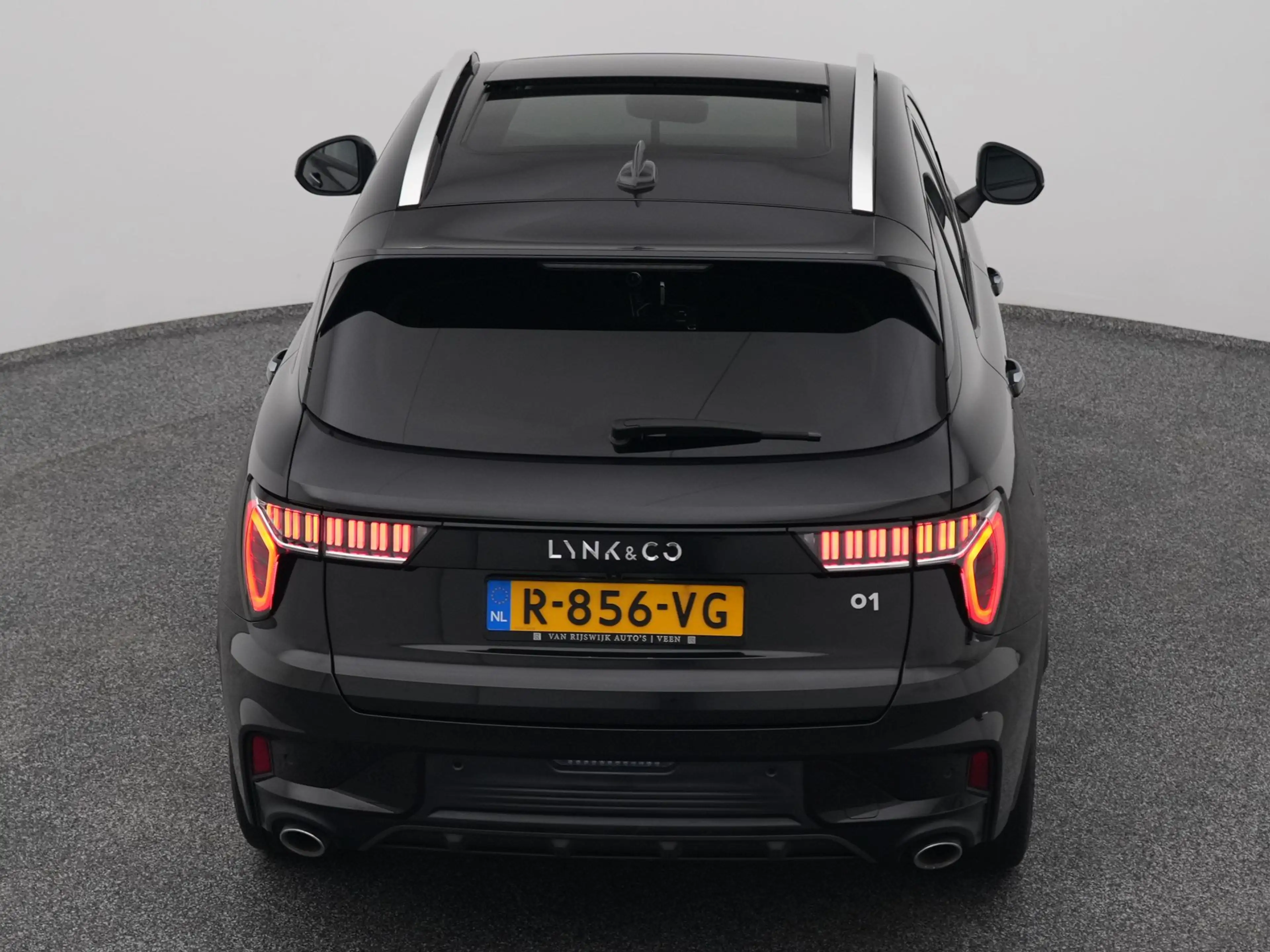 Lynk & Co 01 1.5 Plug-in Hybrid | 360° | BLACK | NLD AUTO — photo 28