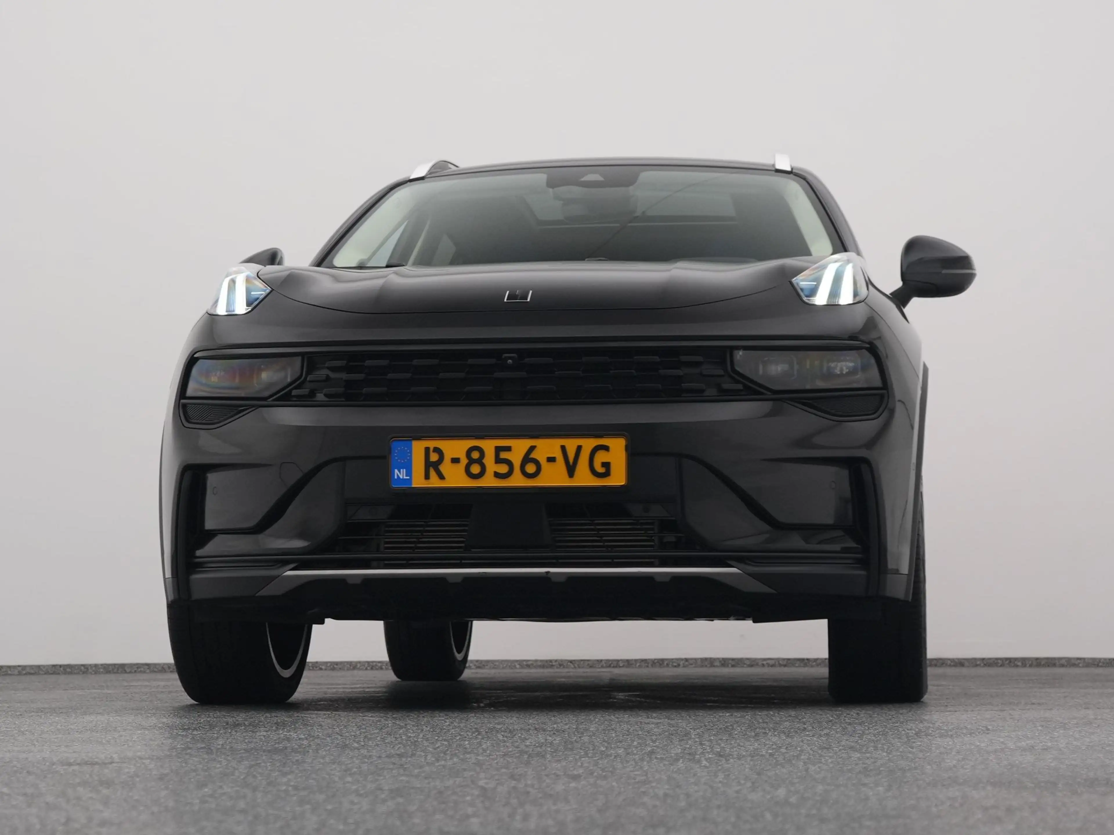 Lynk & Co 01 1.5 Plug-in Hybrid | 360° | BLACK | NLD AUTO — photo 35