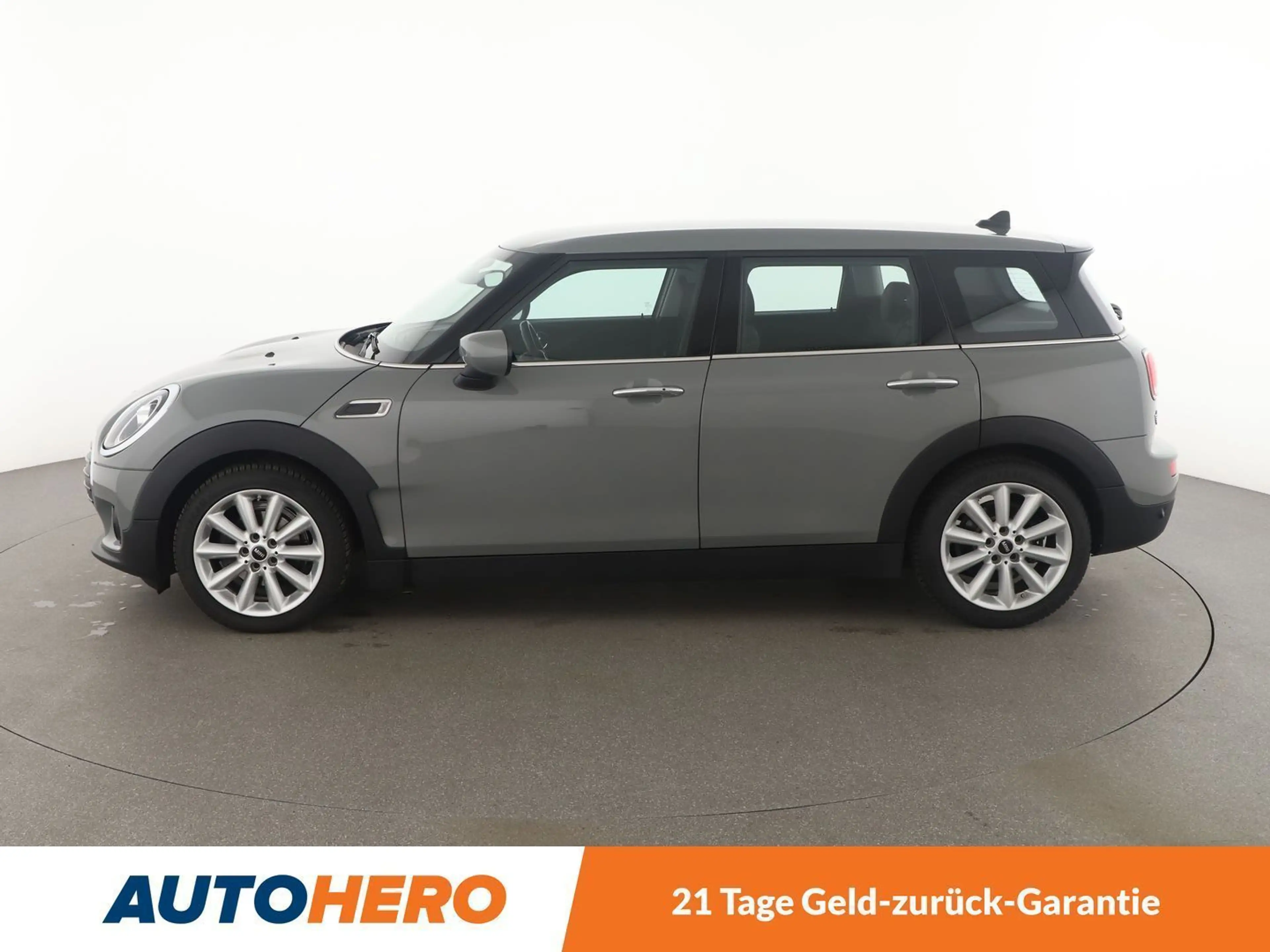 MINI One Clubman One*TEMPO*CAM*PDC*SHZ*LIM*AHK*ALU* — photo 3