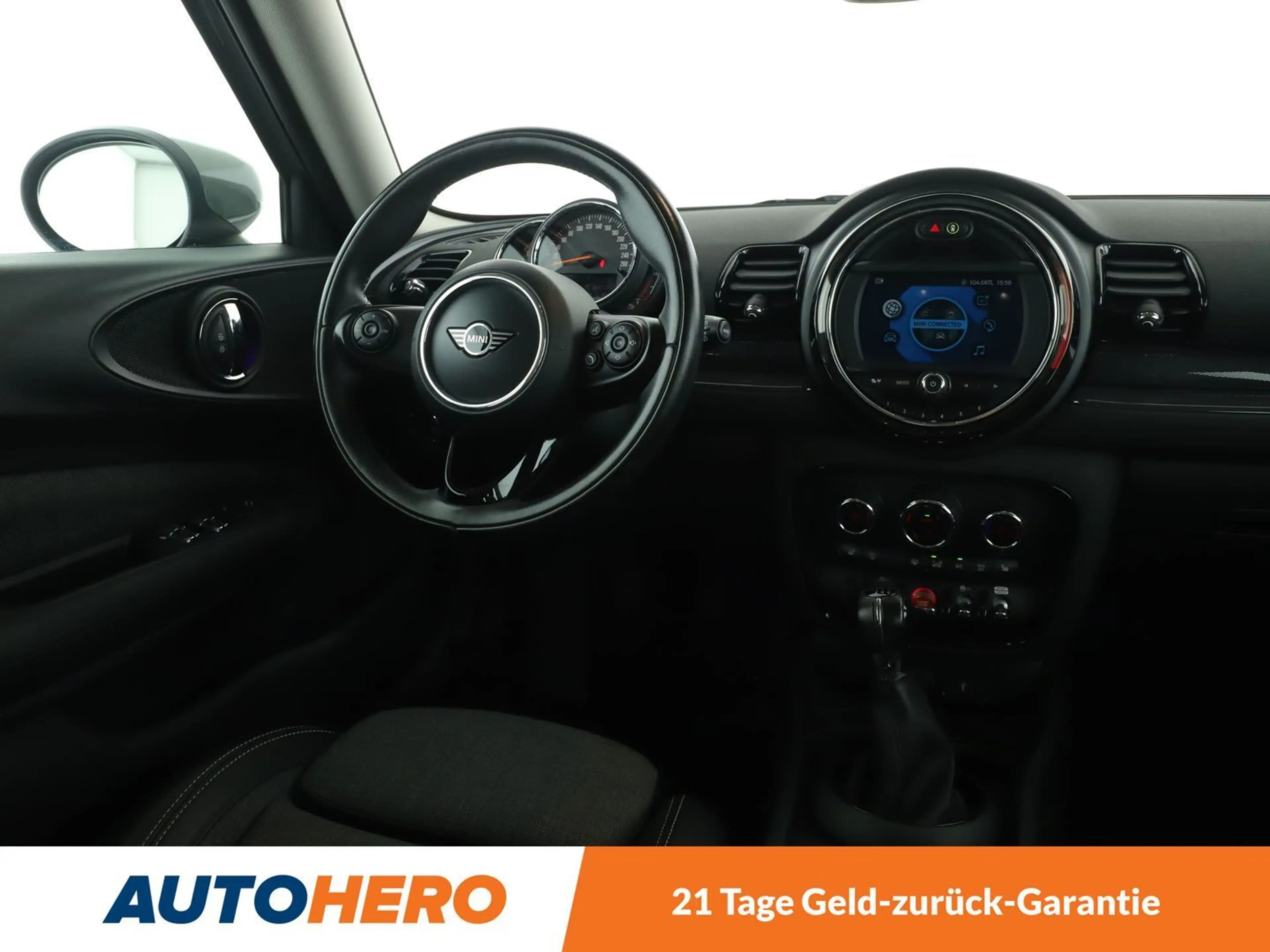 MINI One Clubman One*TEMPO*CAM*PDC*SHZ*LIM*AHK*ALU* — photo 13
